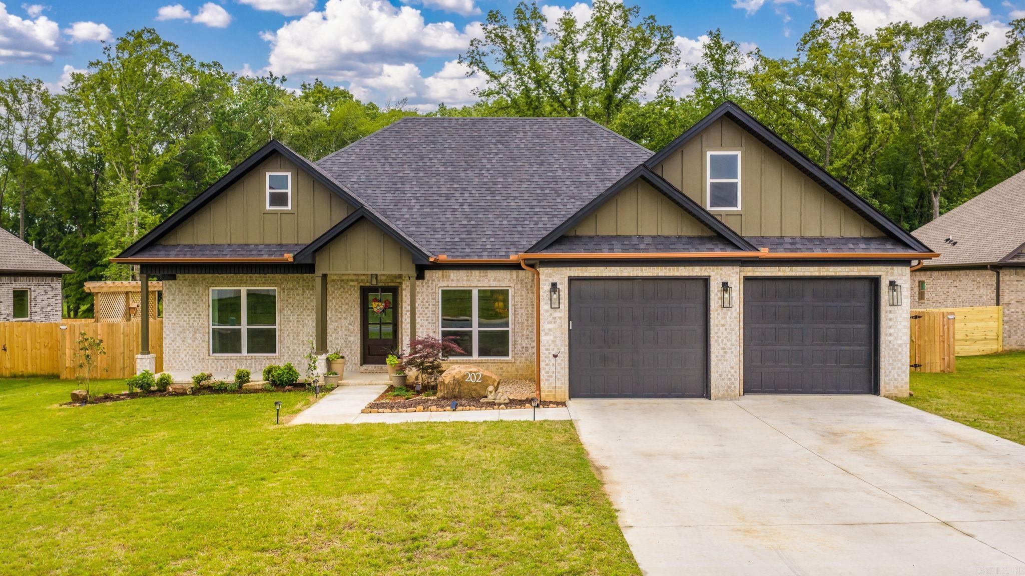 HIDDEN VALLEY ESTATES - Residential