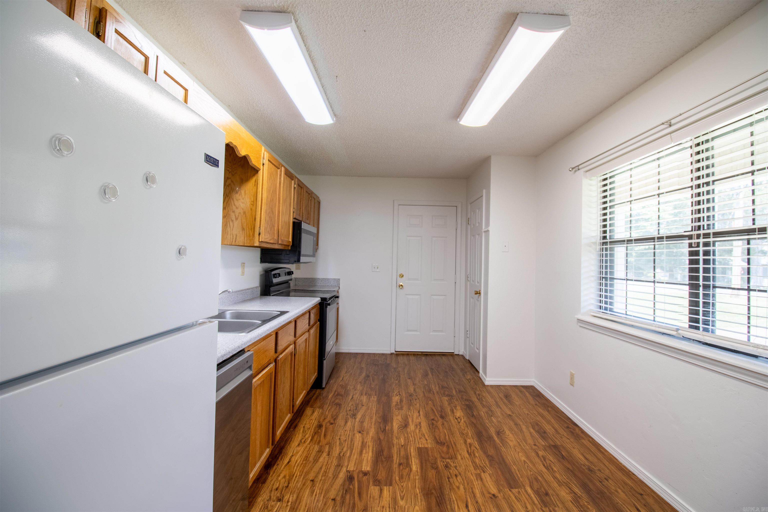 Outlots C 32-10-23 - Residential