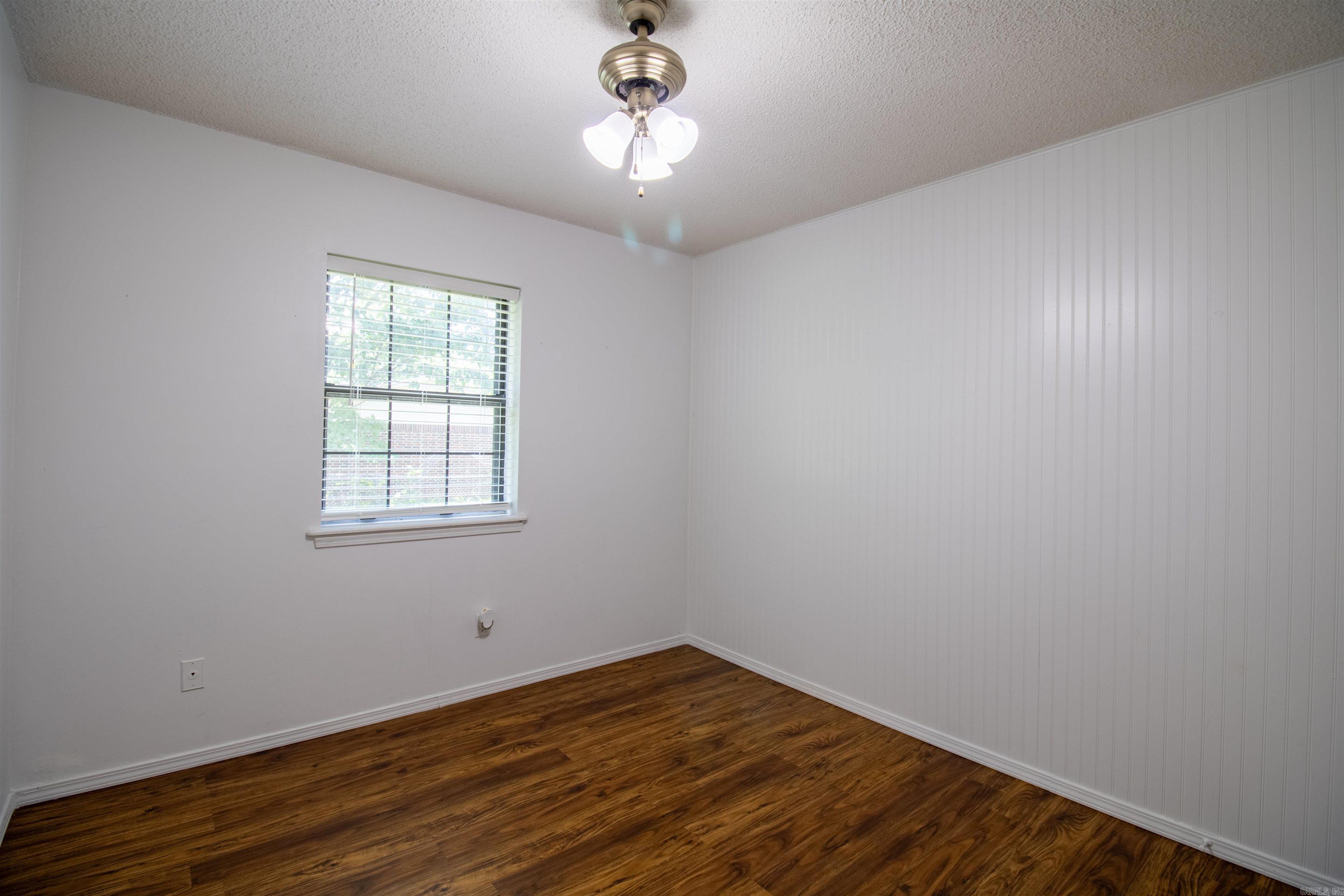 Outlots C 32-10-23 - Residential