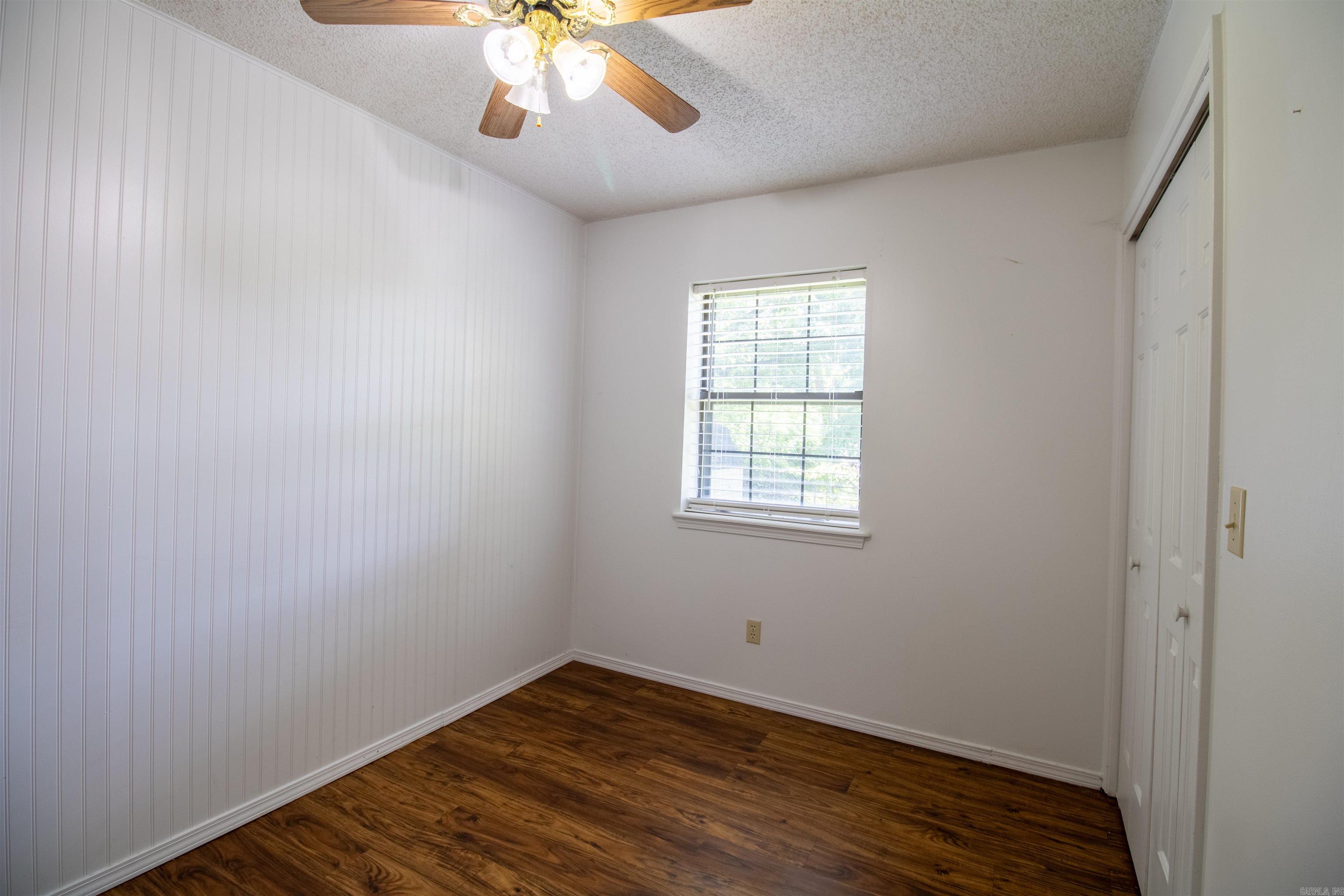 Outlots C 32-10-23 - Residential