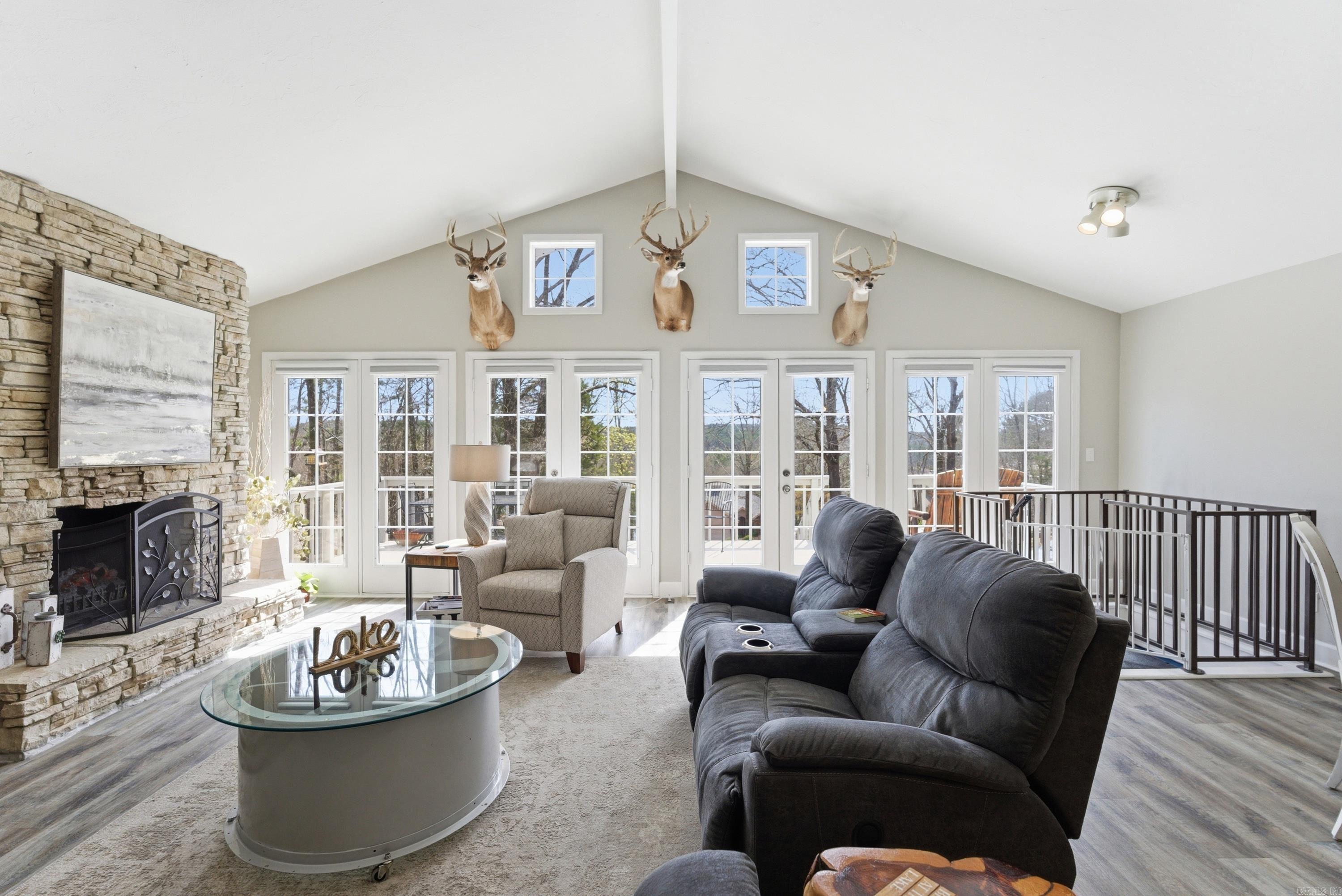 BELMONT ACRES - Residential