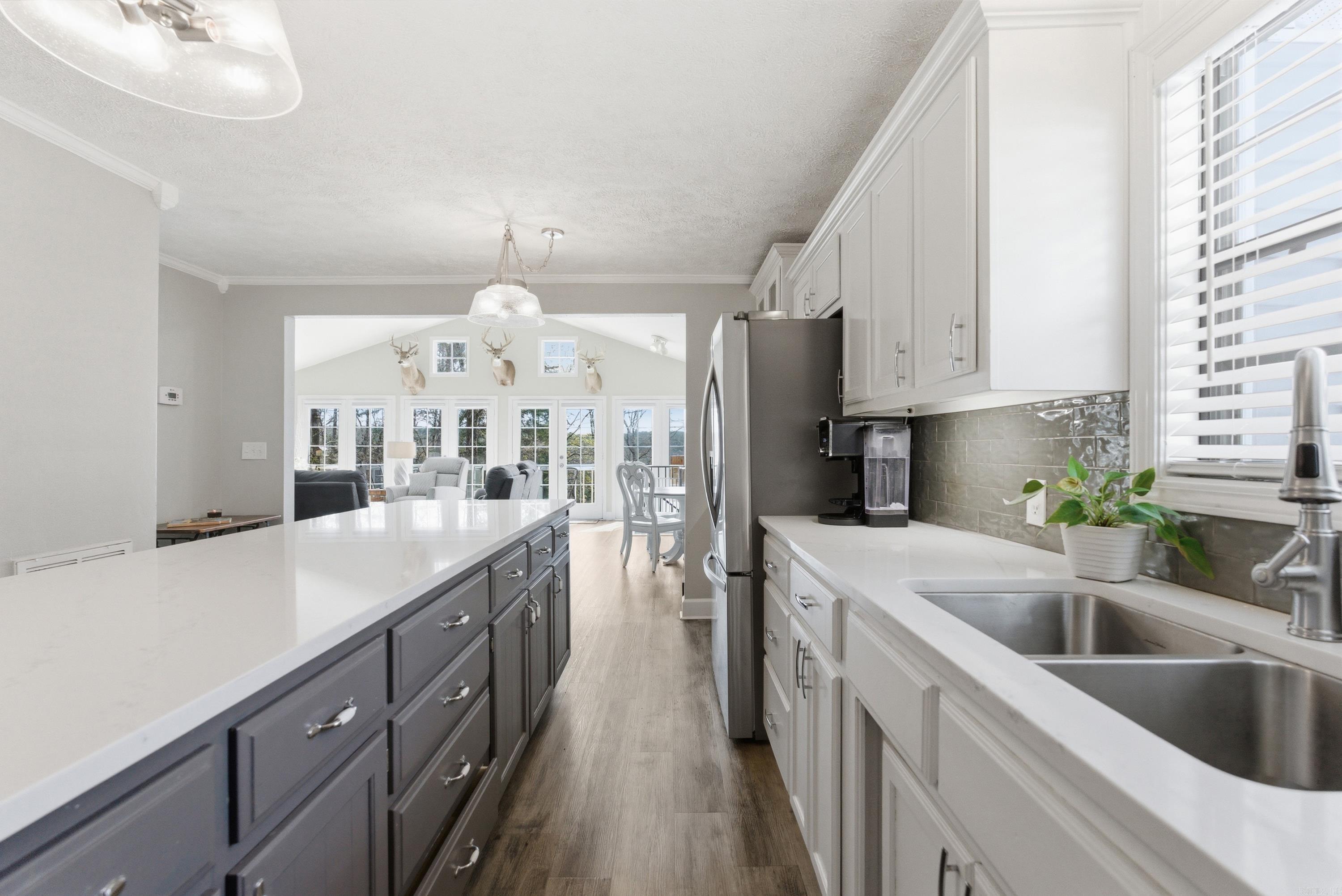 BELMONT ACRES - Residential