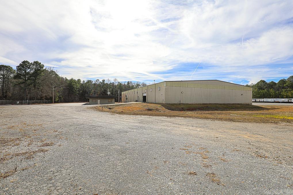 Metes & Bounds - Commercial Sale