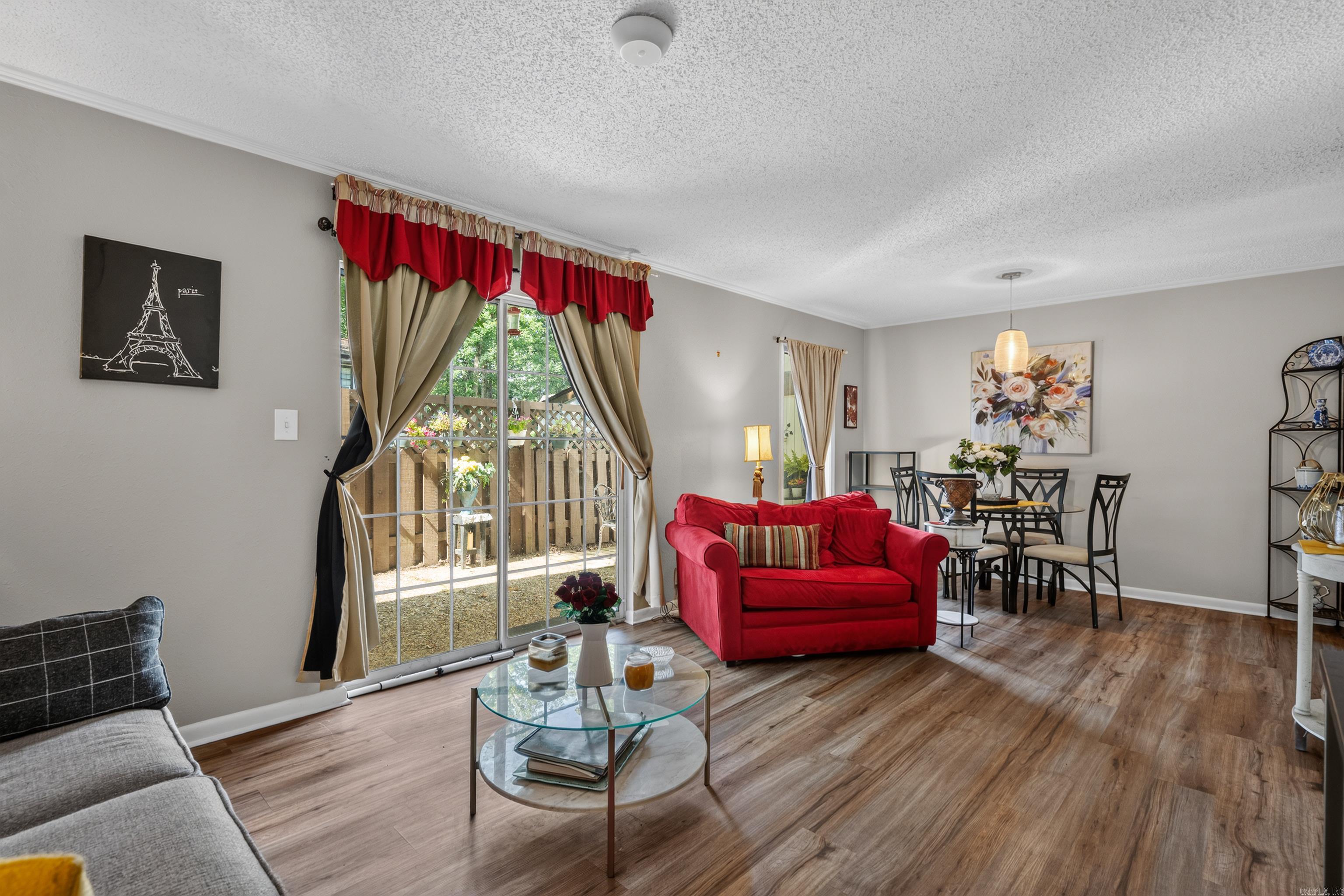 Desoto Courts Townhouse 1 - Residential
