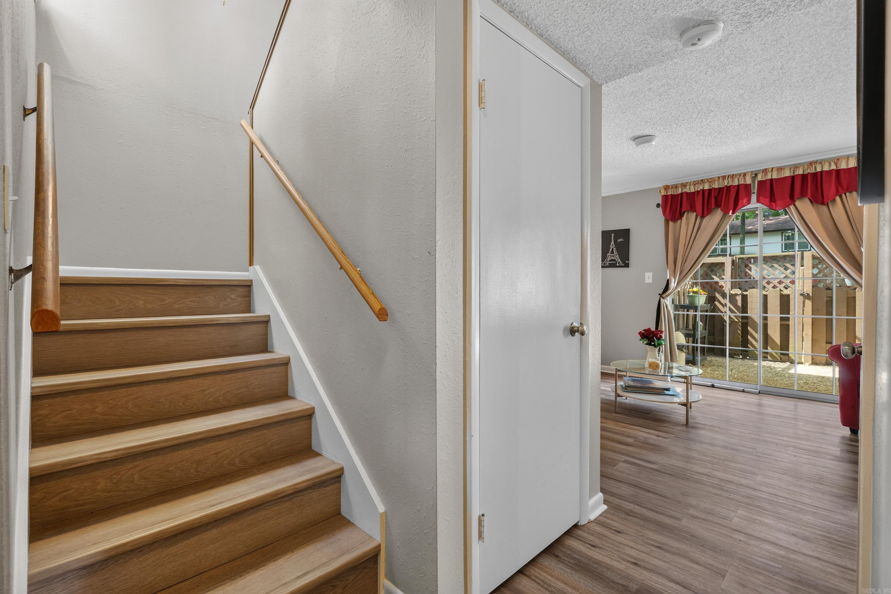 Desoto Courts Townhouse 1 - Residential
