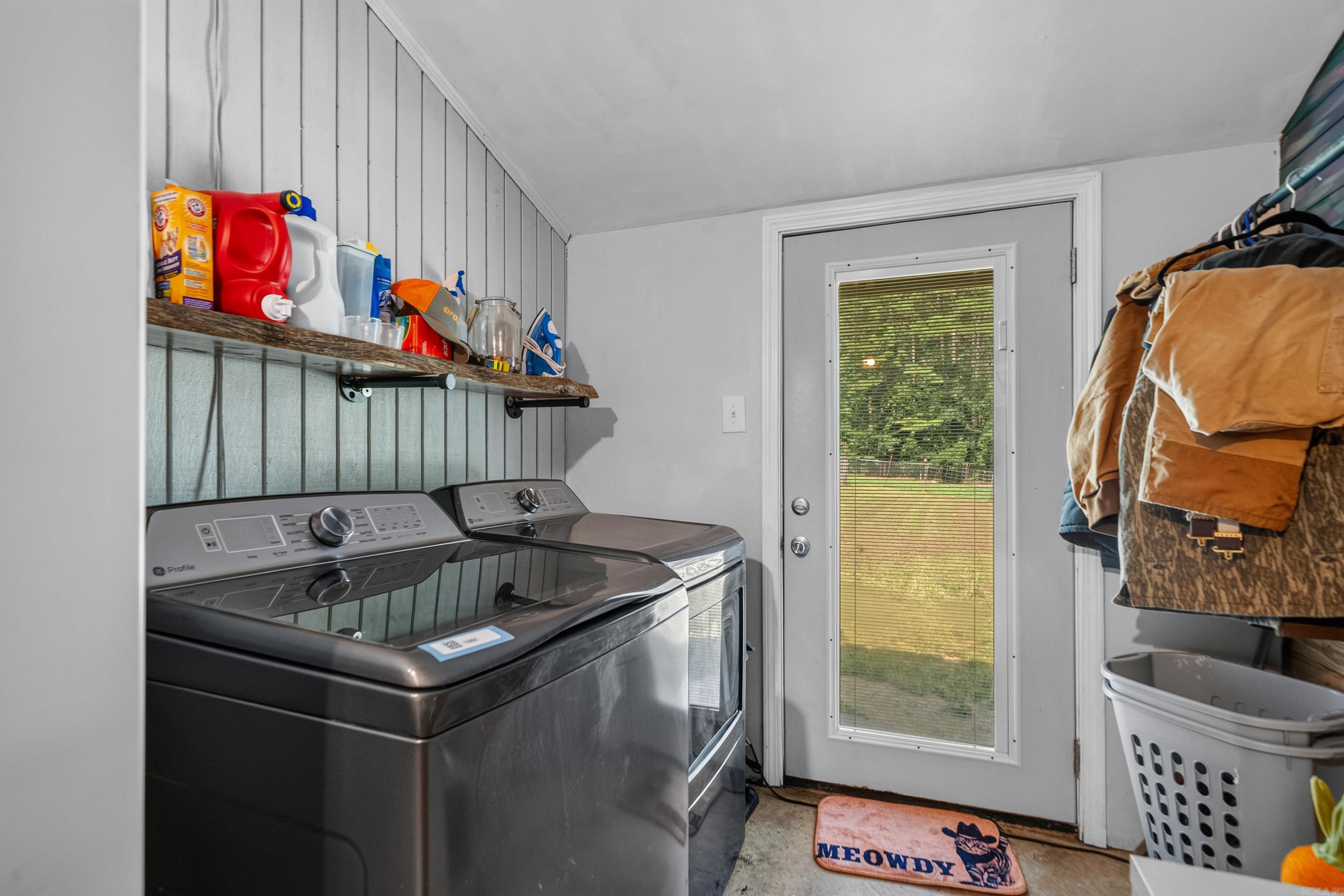 CADDO HILLS - Residential