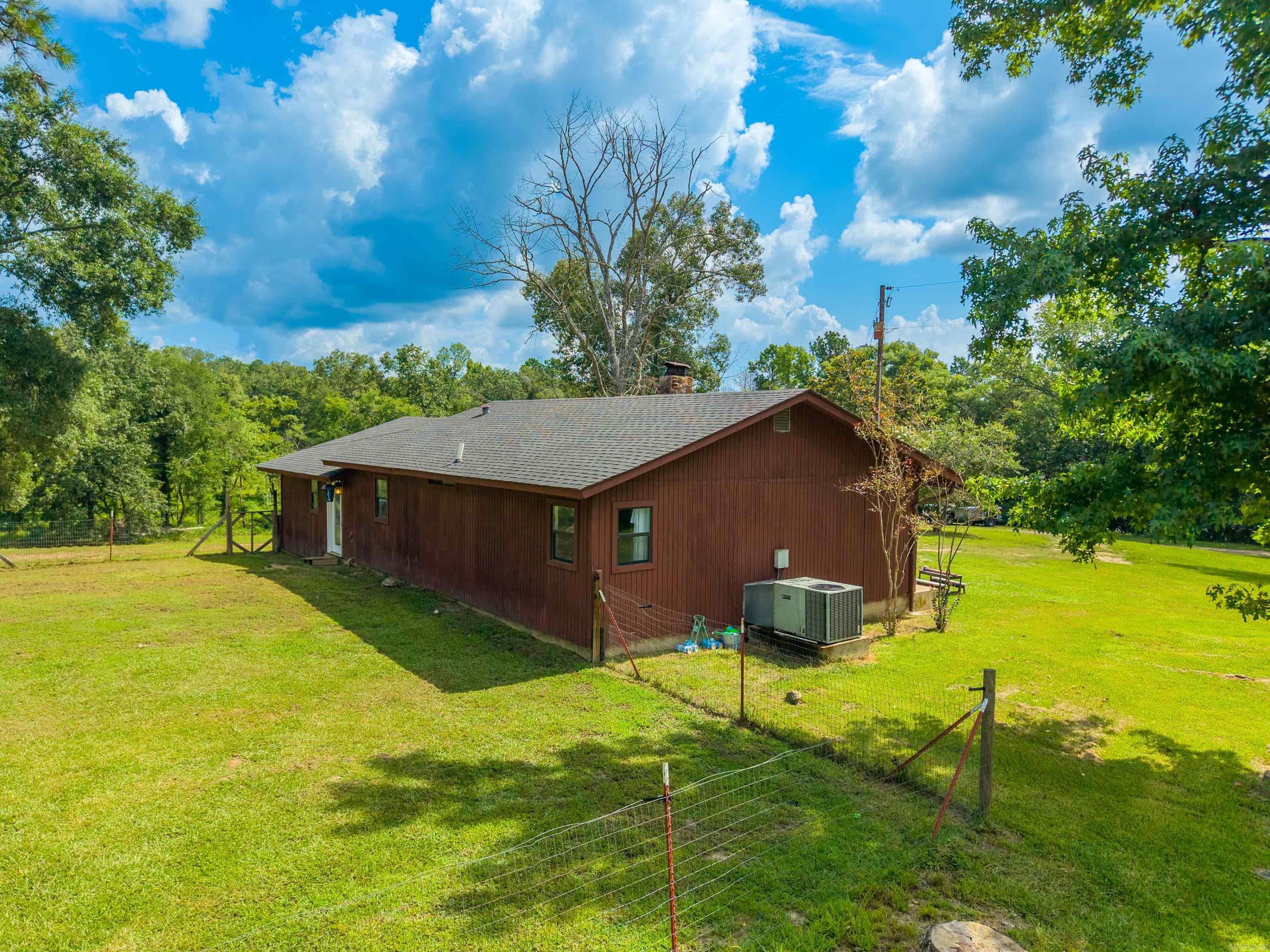 CADDO HILLS - Residential