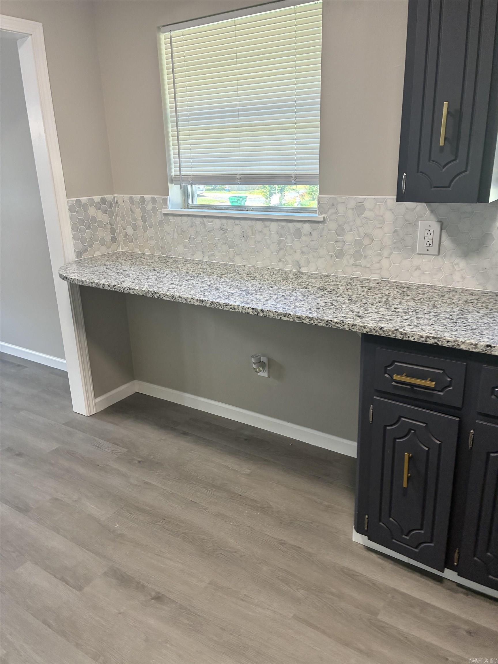 ARBOR OAKS - Residential