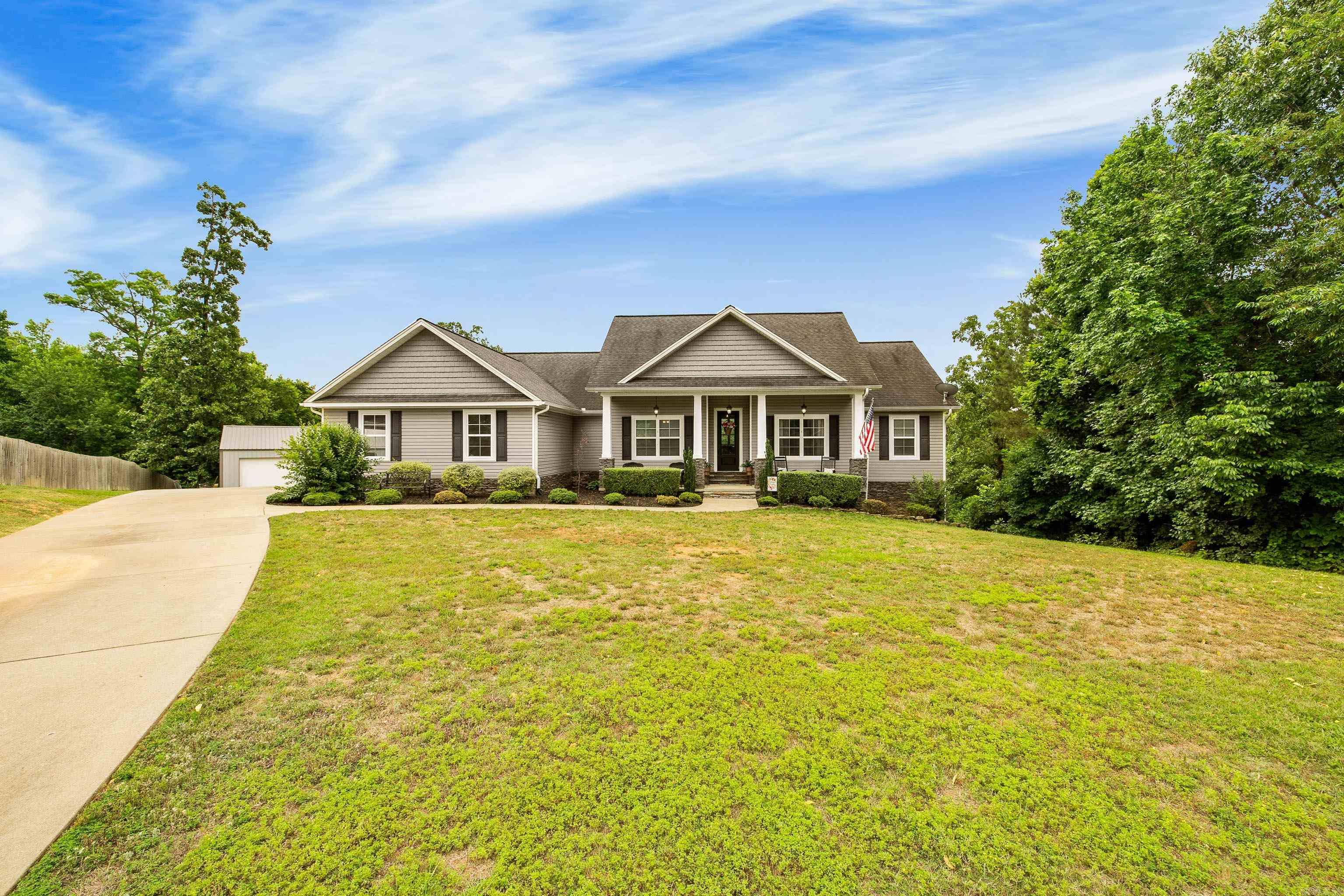 DIAMOND RIDGE ESTATES - Residential