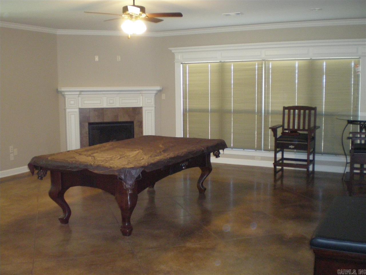 MAJESTIC POINTE - Residential