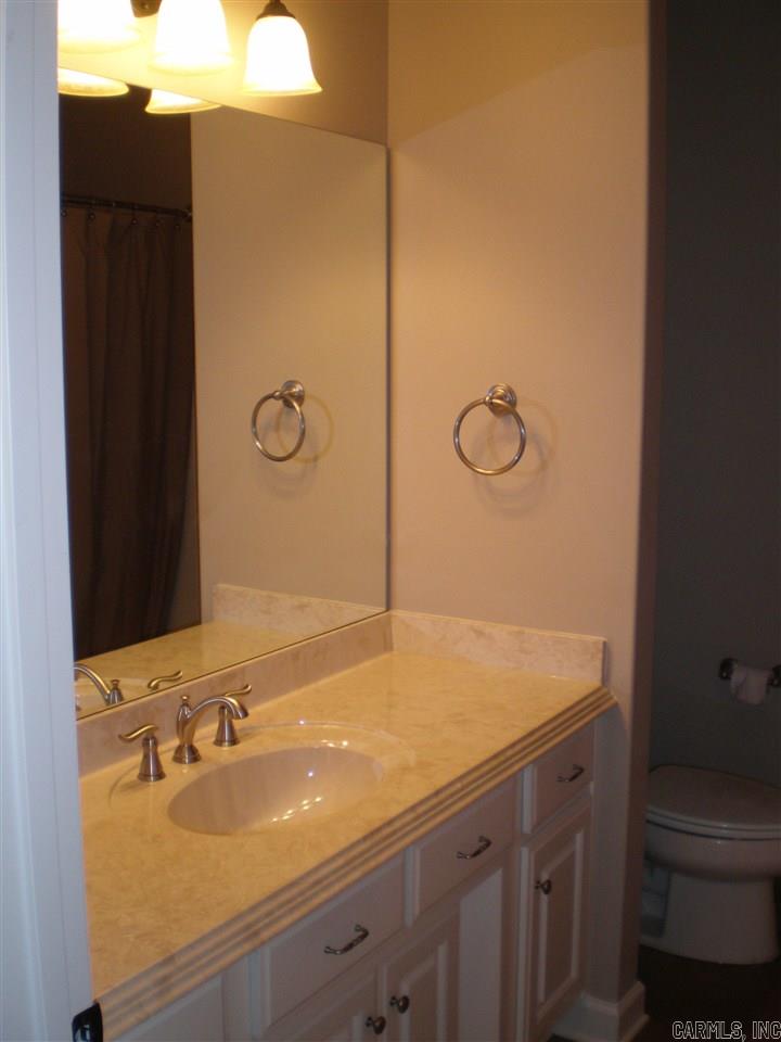 MAJESTIC POINTE - Residential