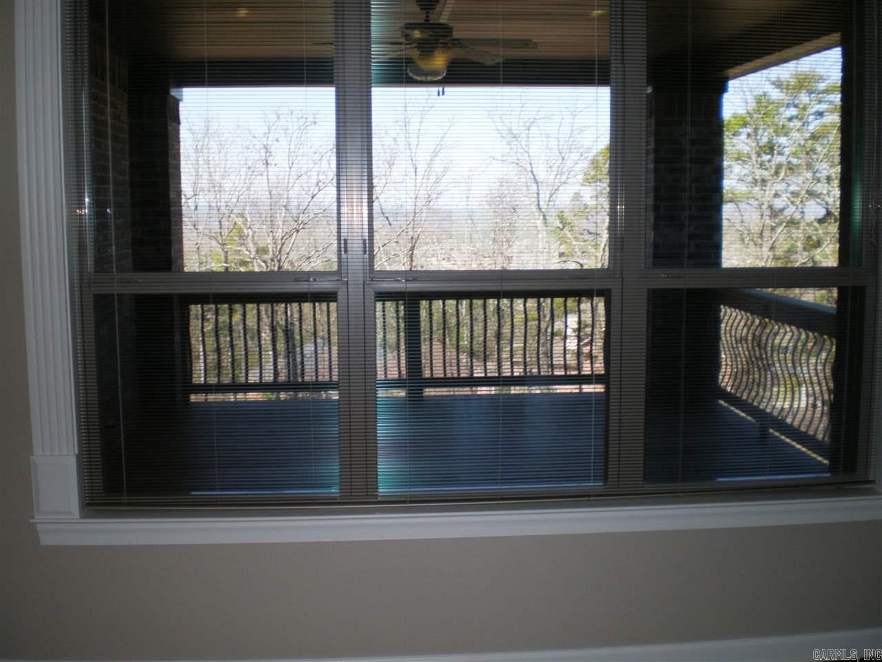 MAJESTIC POINTE - Residential