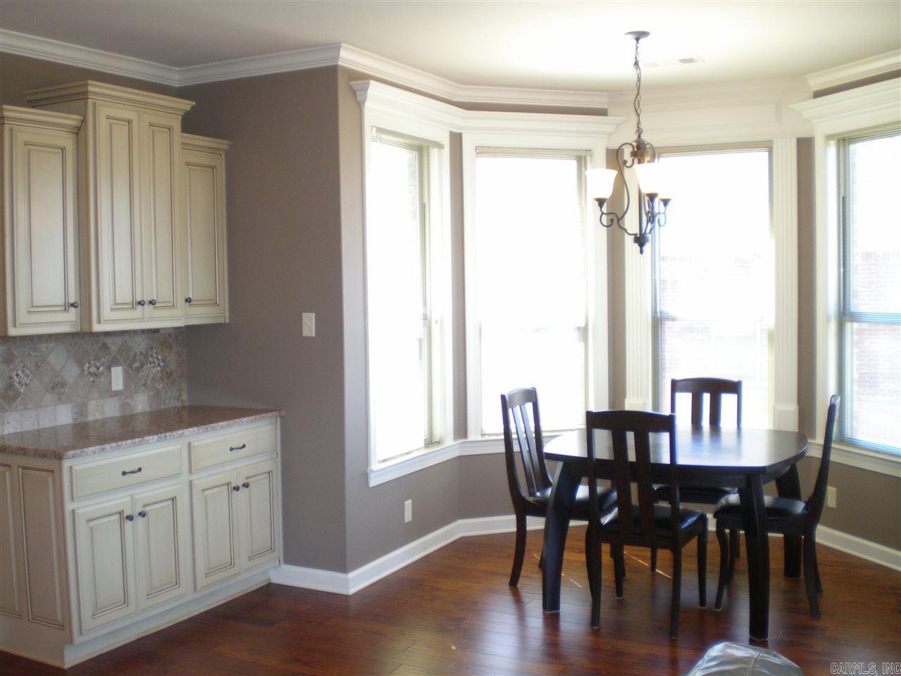 MAJESTIC POINTE - Residential