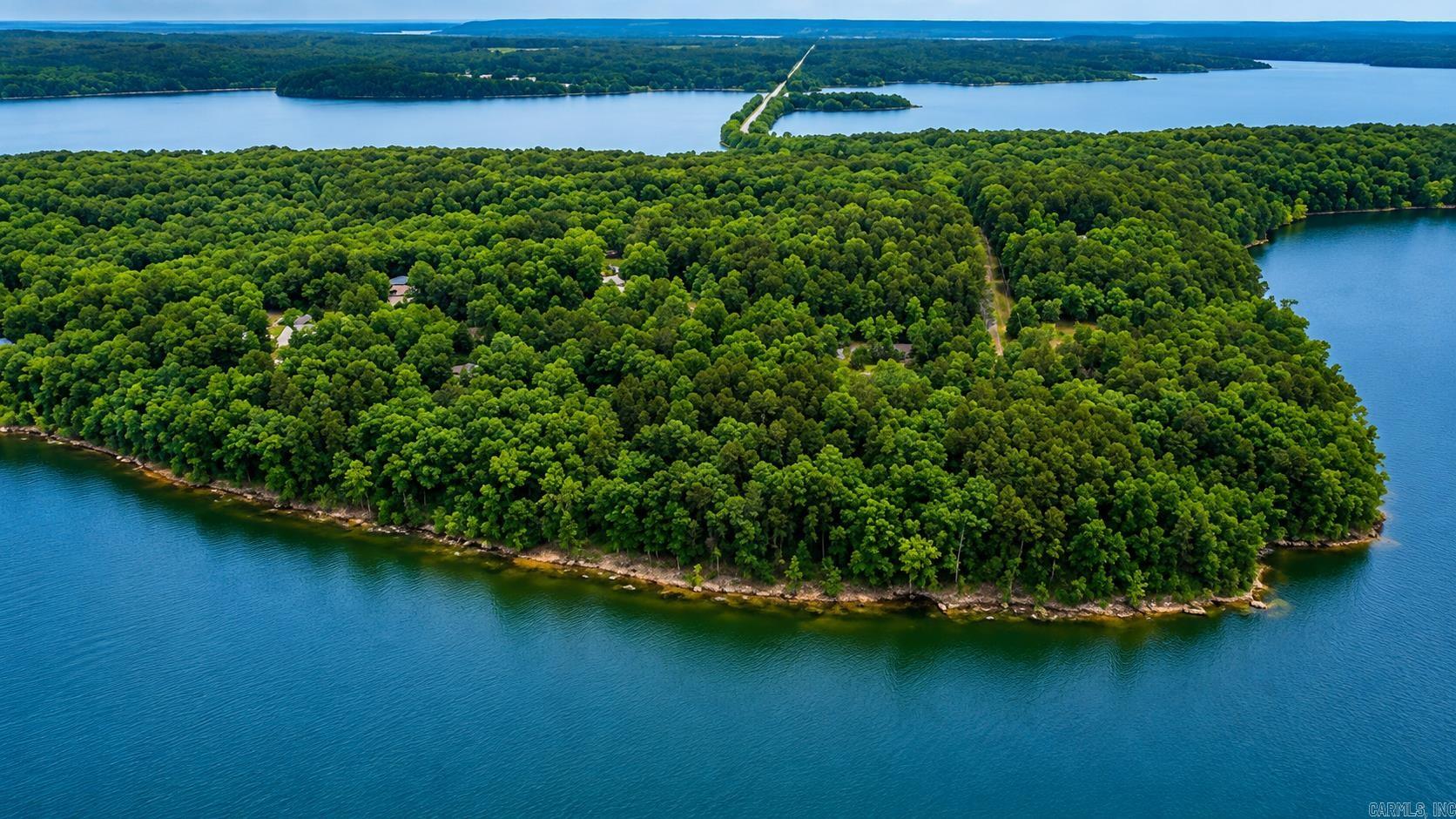 Mystic Isle - Land