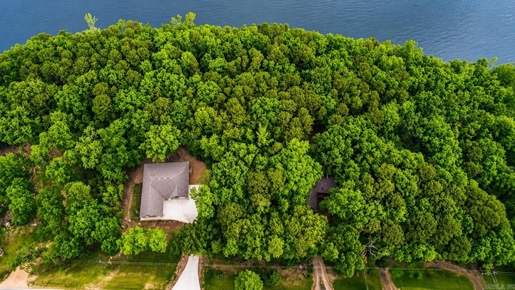 Mystic Isle - Land