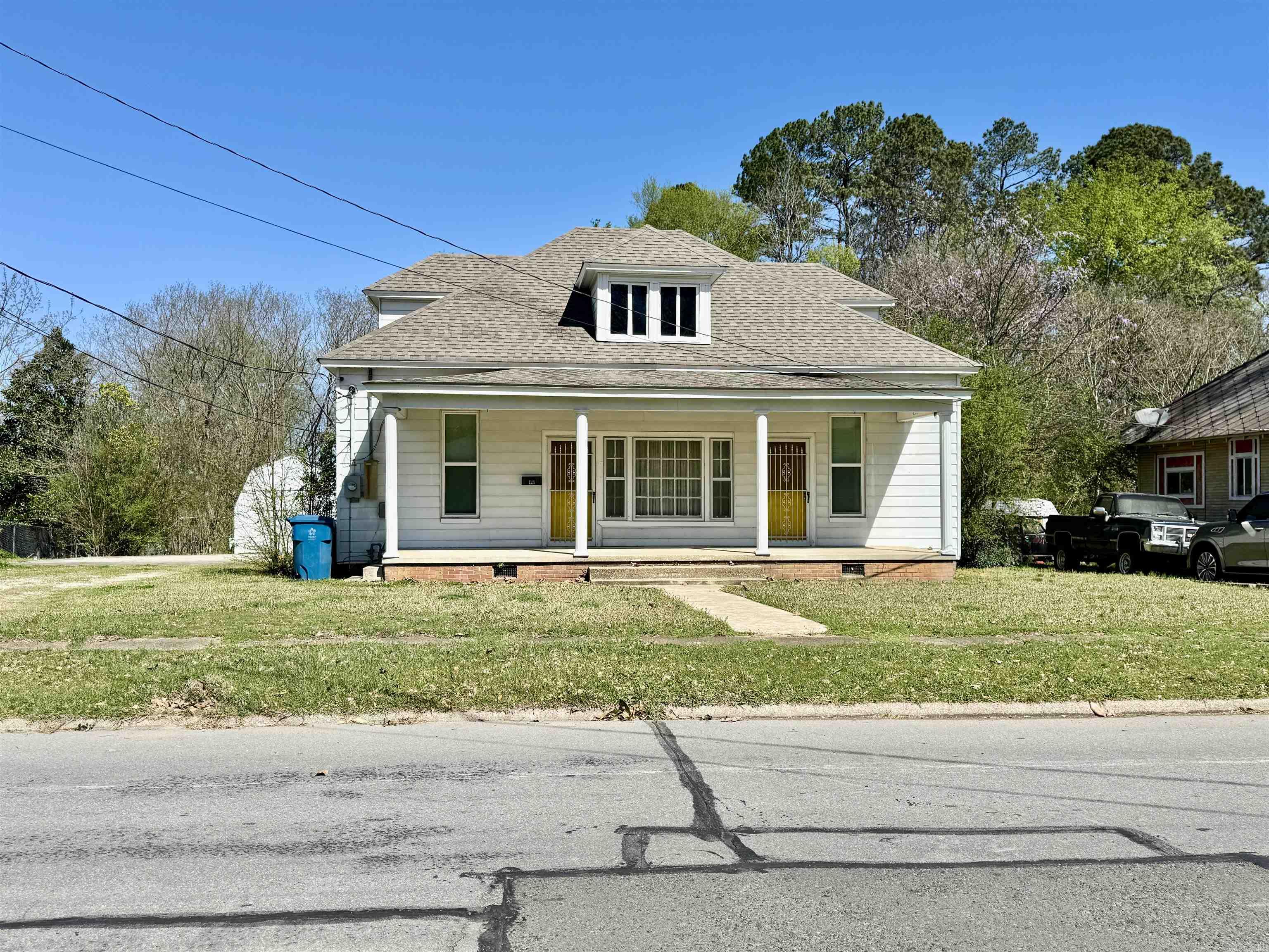 LUND & HILL (ORIGINAL TOWN) - Residential