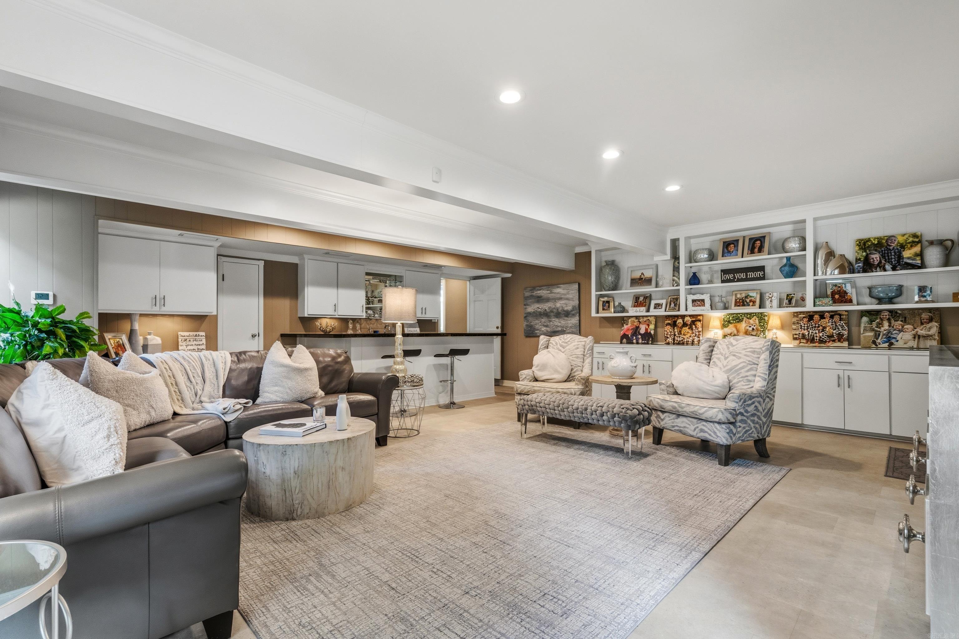 SHADY VALLEY - Residential