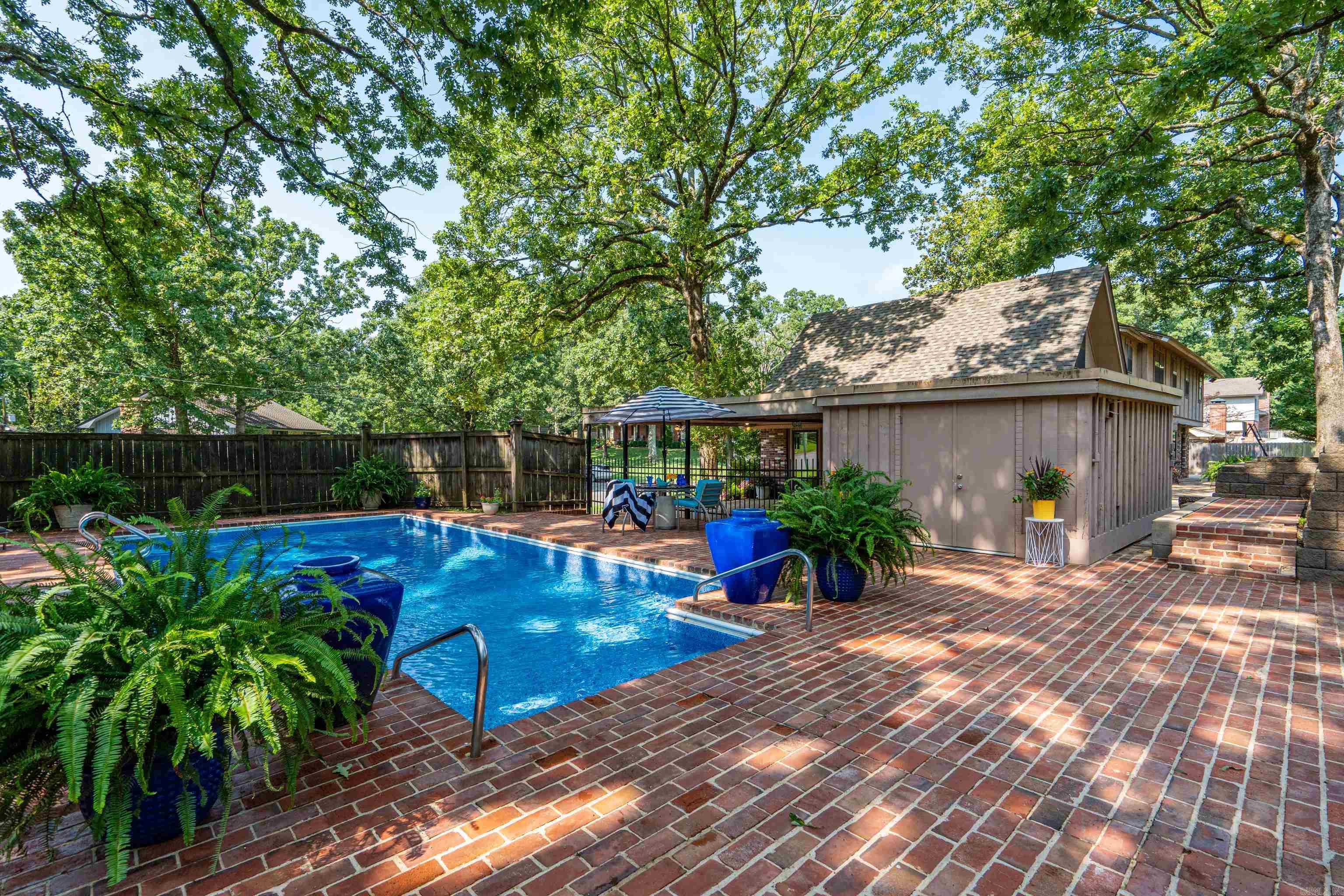 SHADY VALLEY - Residential
