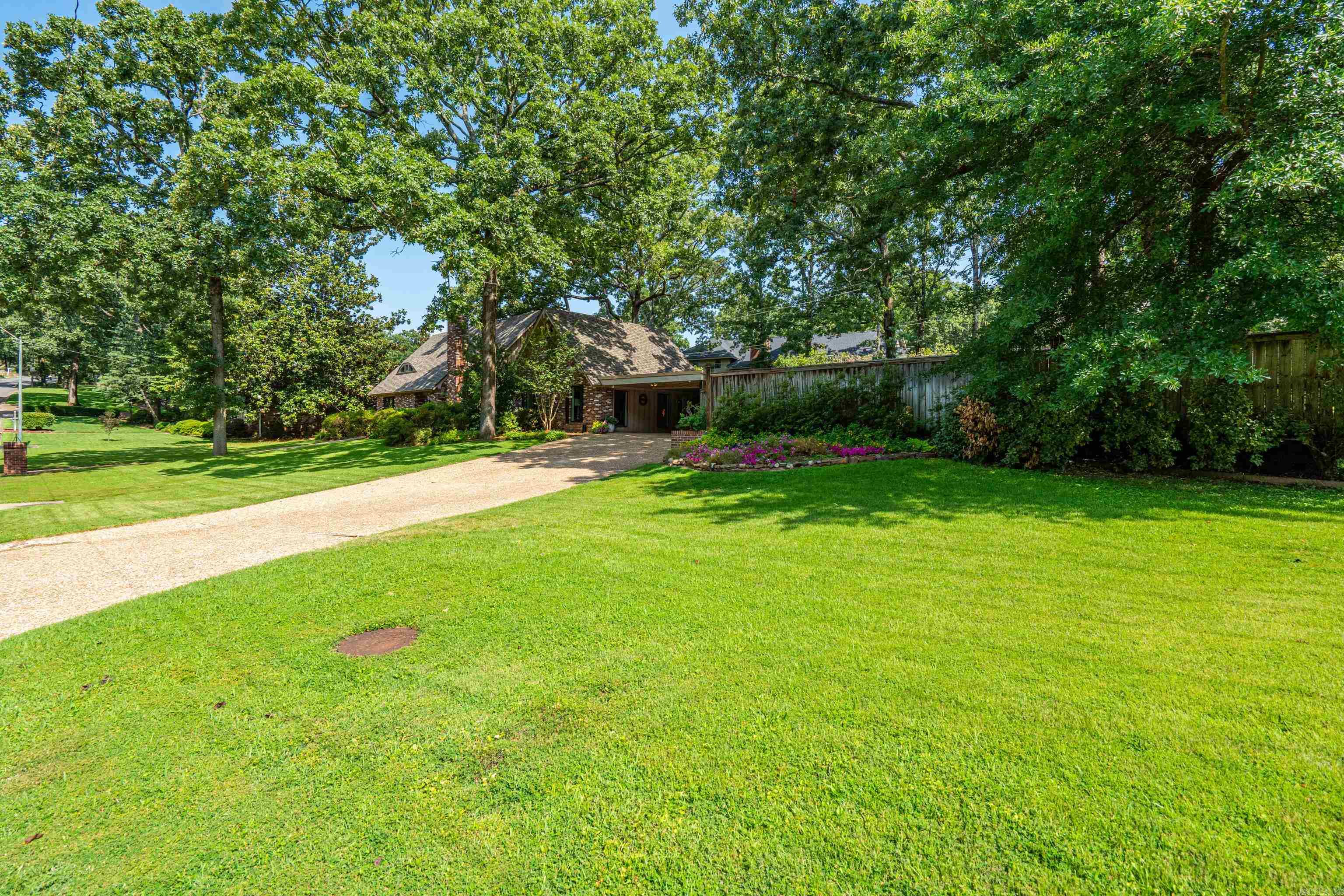 SHADY VALLEY - Residential