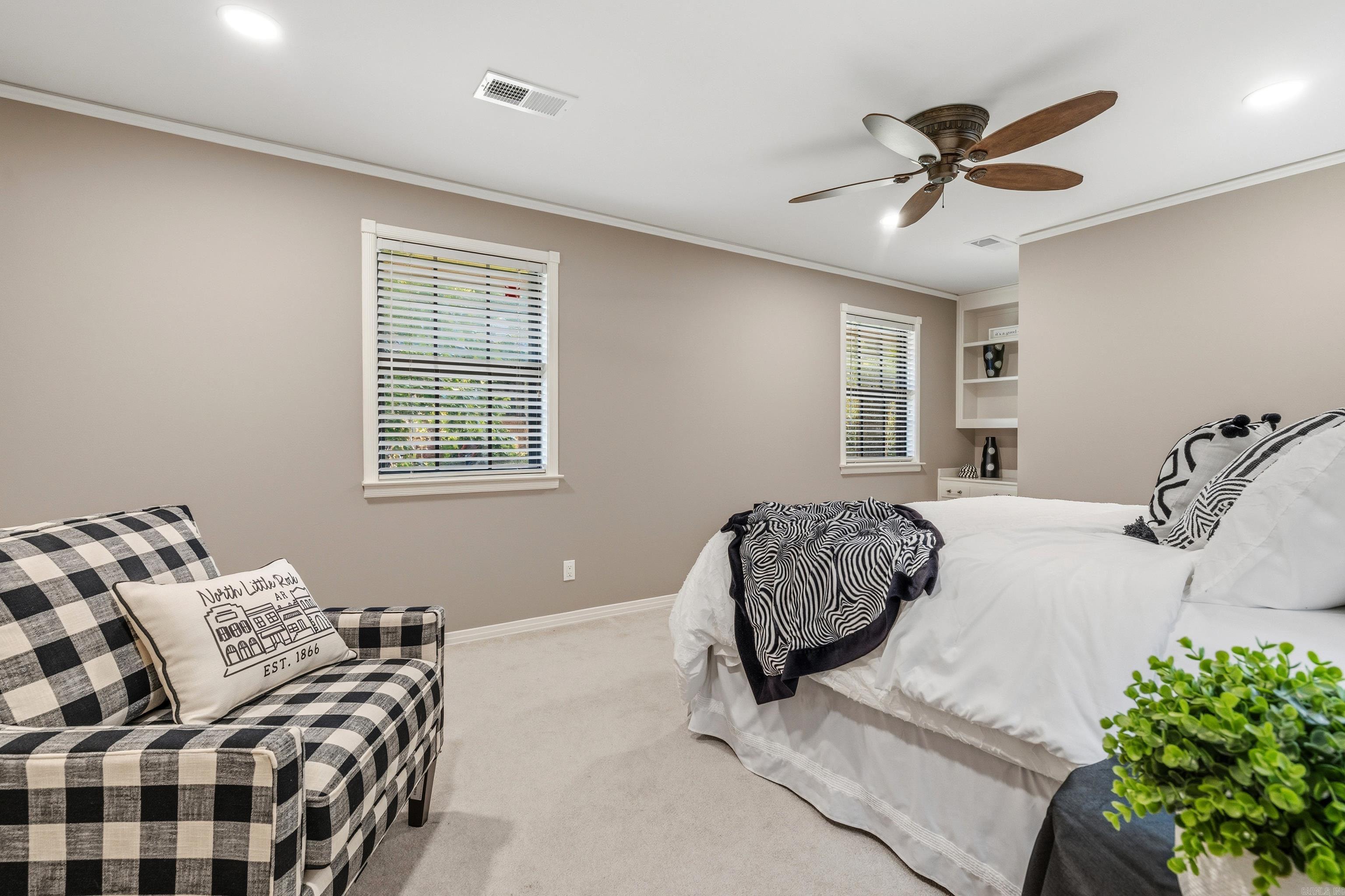 SHADY VALLEY - Residential