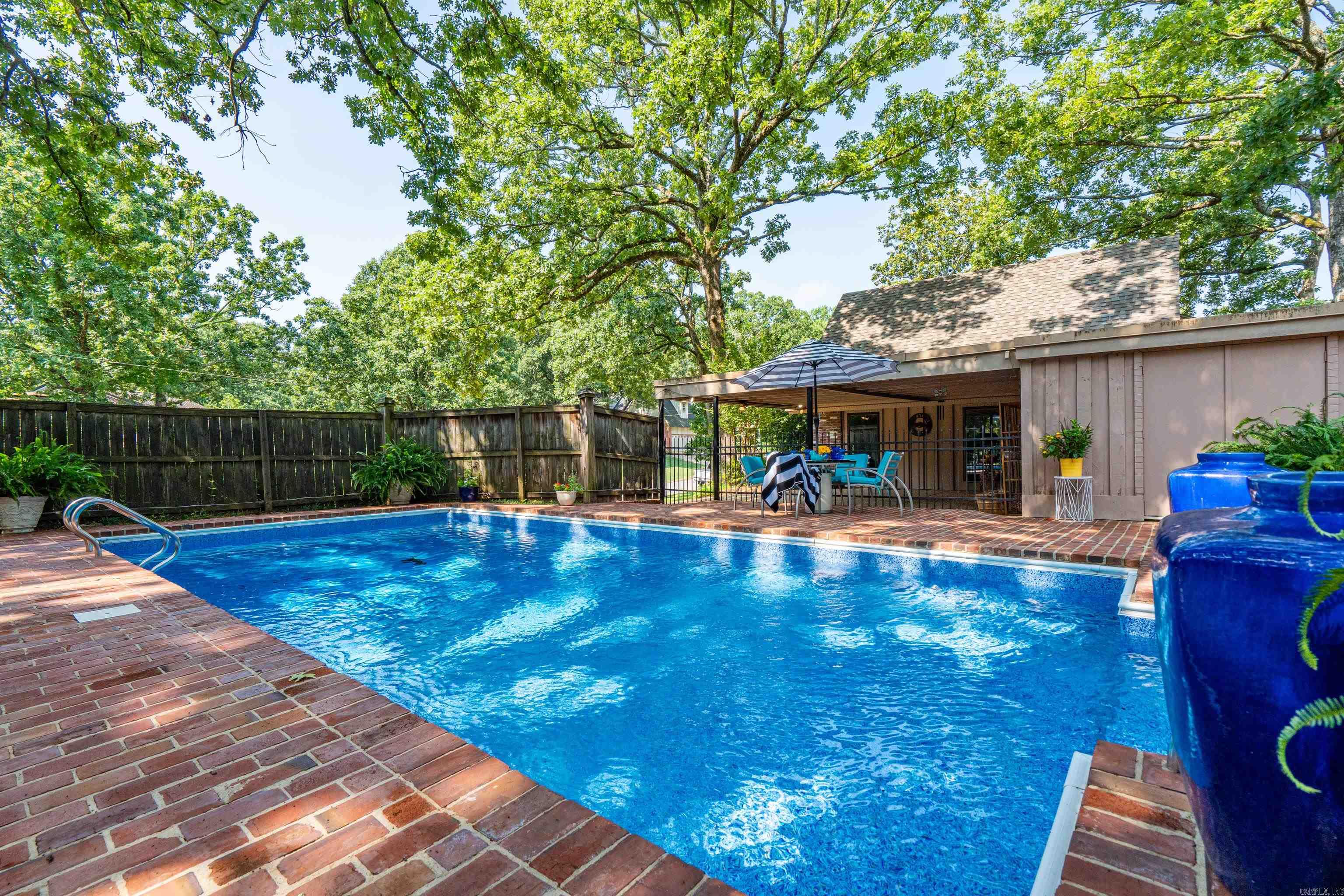 SHADY VALLEY - Residential