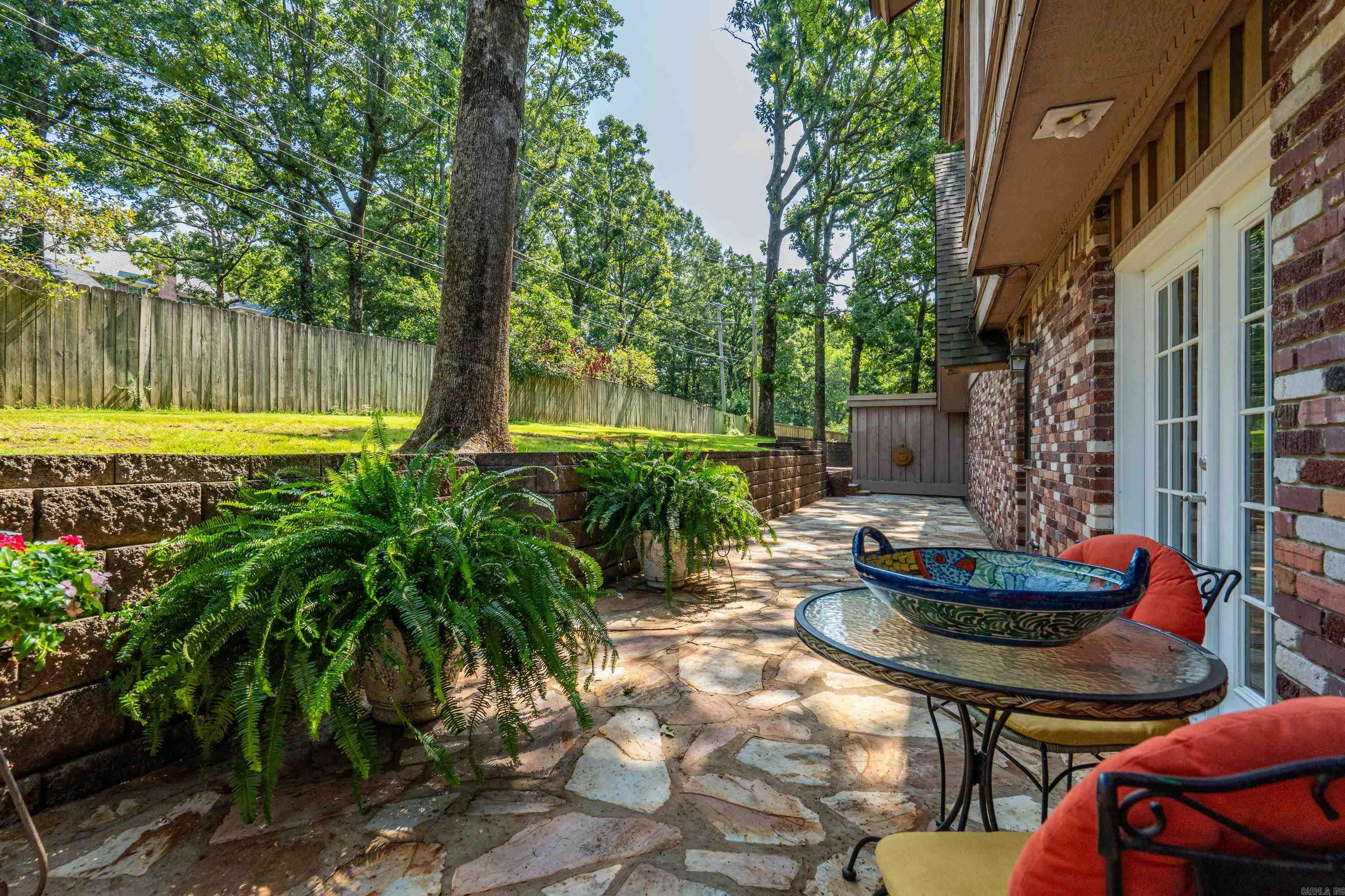 SHADY VALLEY - Residential