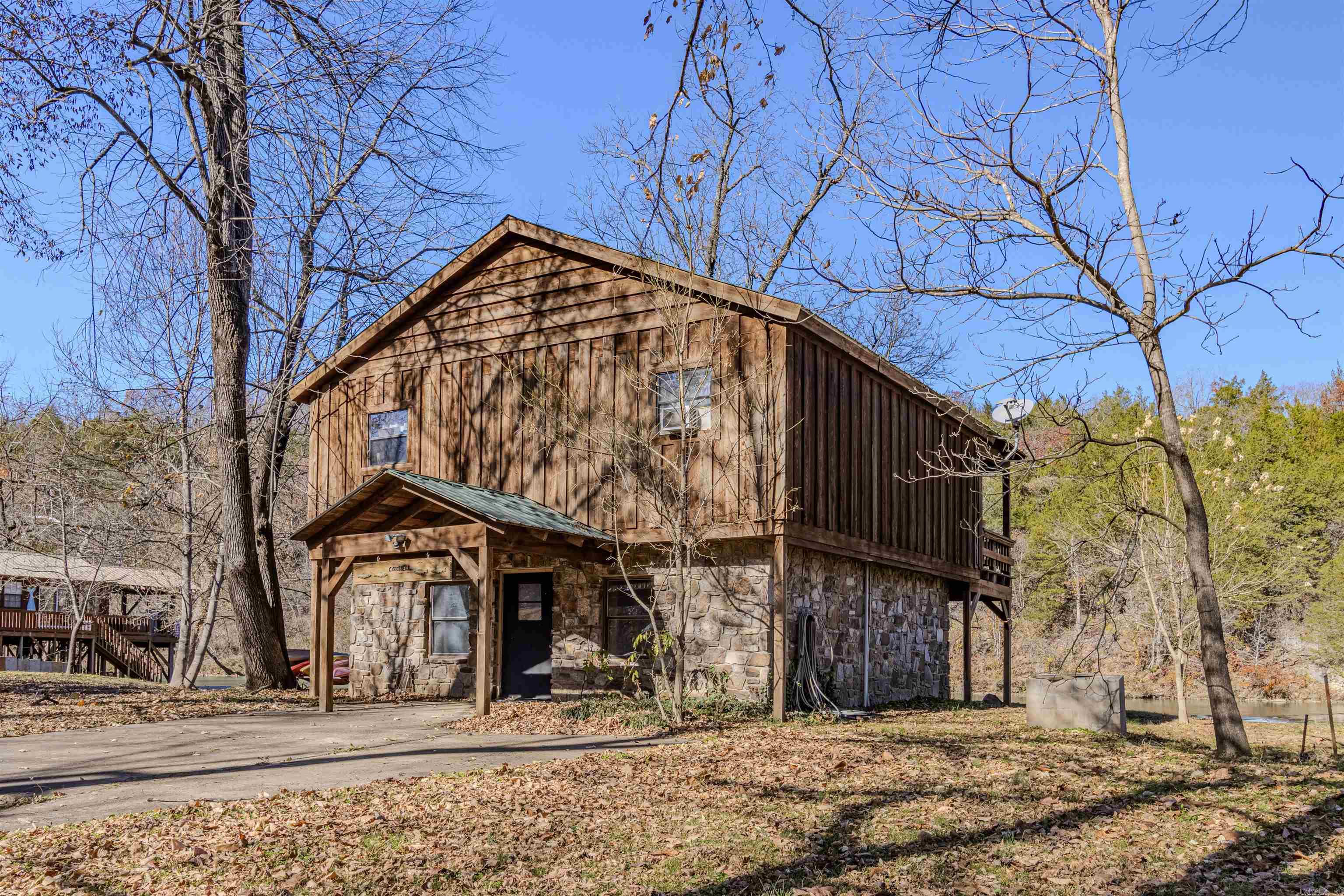 JOHNSON S R FARM - Residential
