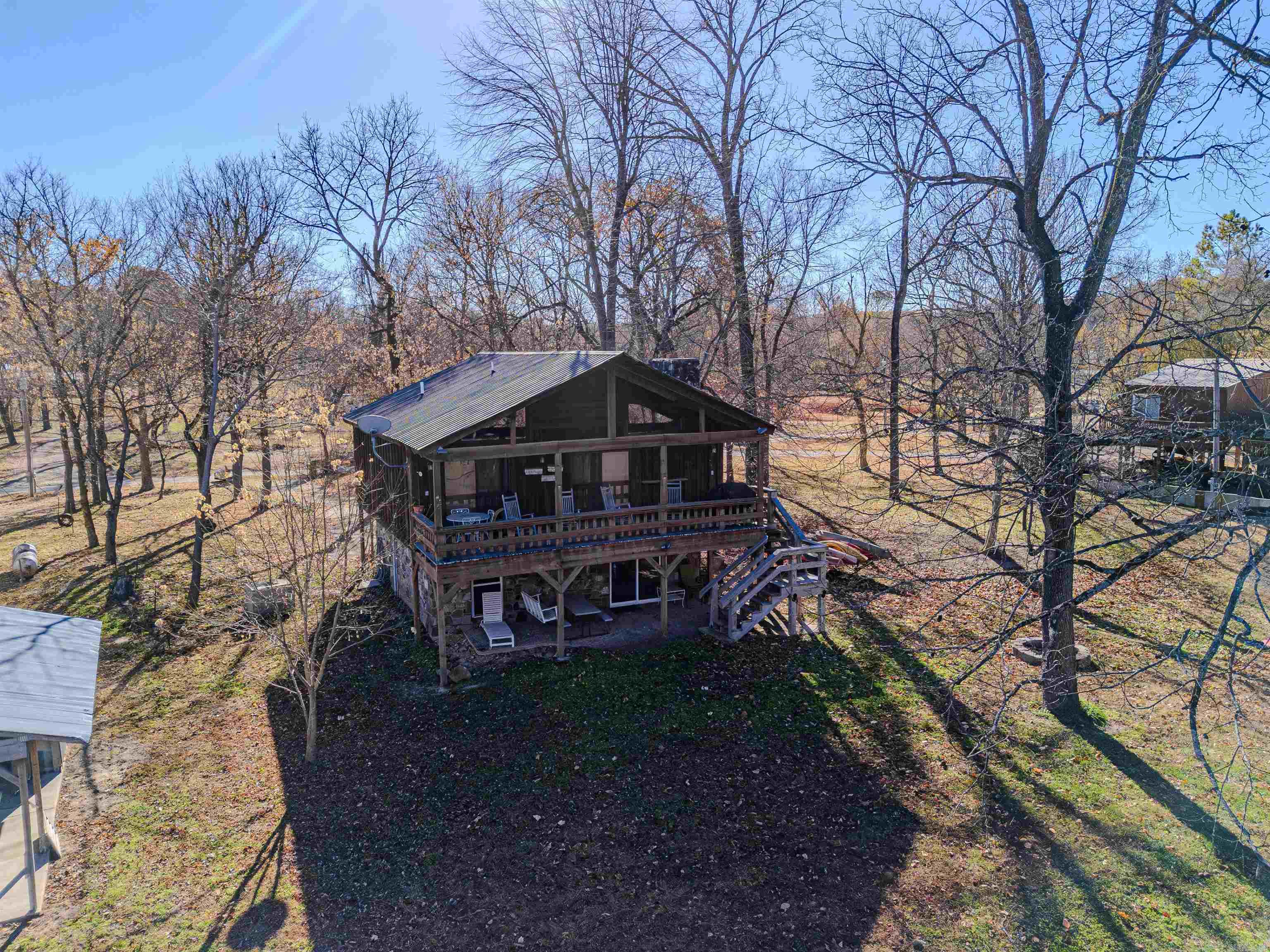 JOHNSON S R FARM - Residential