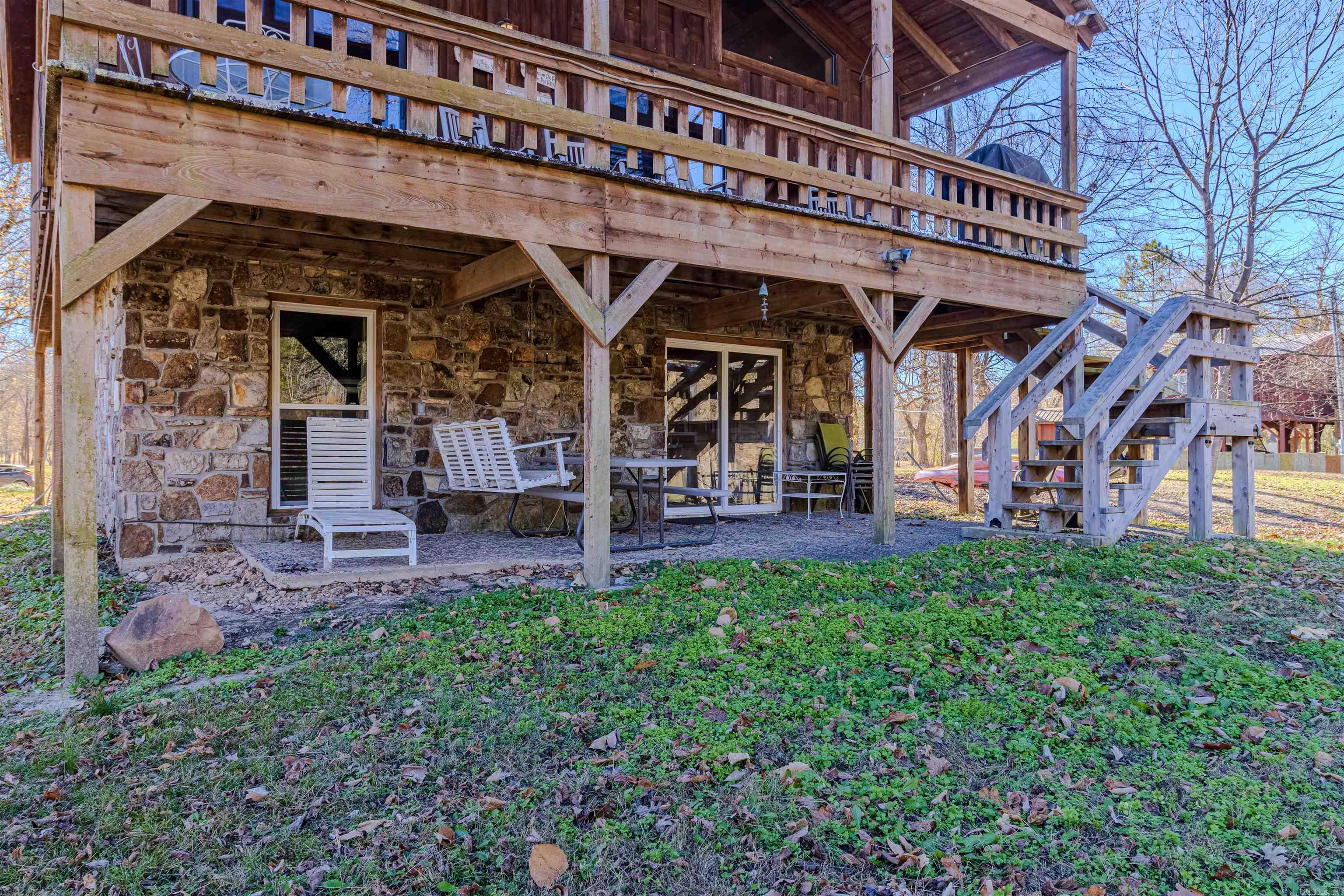 JOHNSON S R FARM - Residential