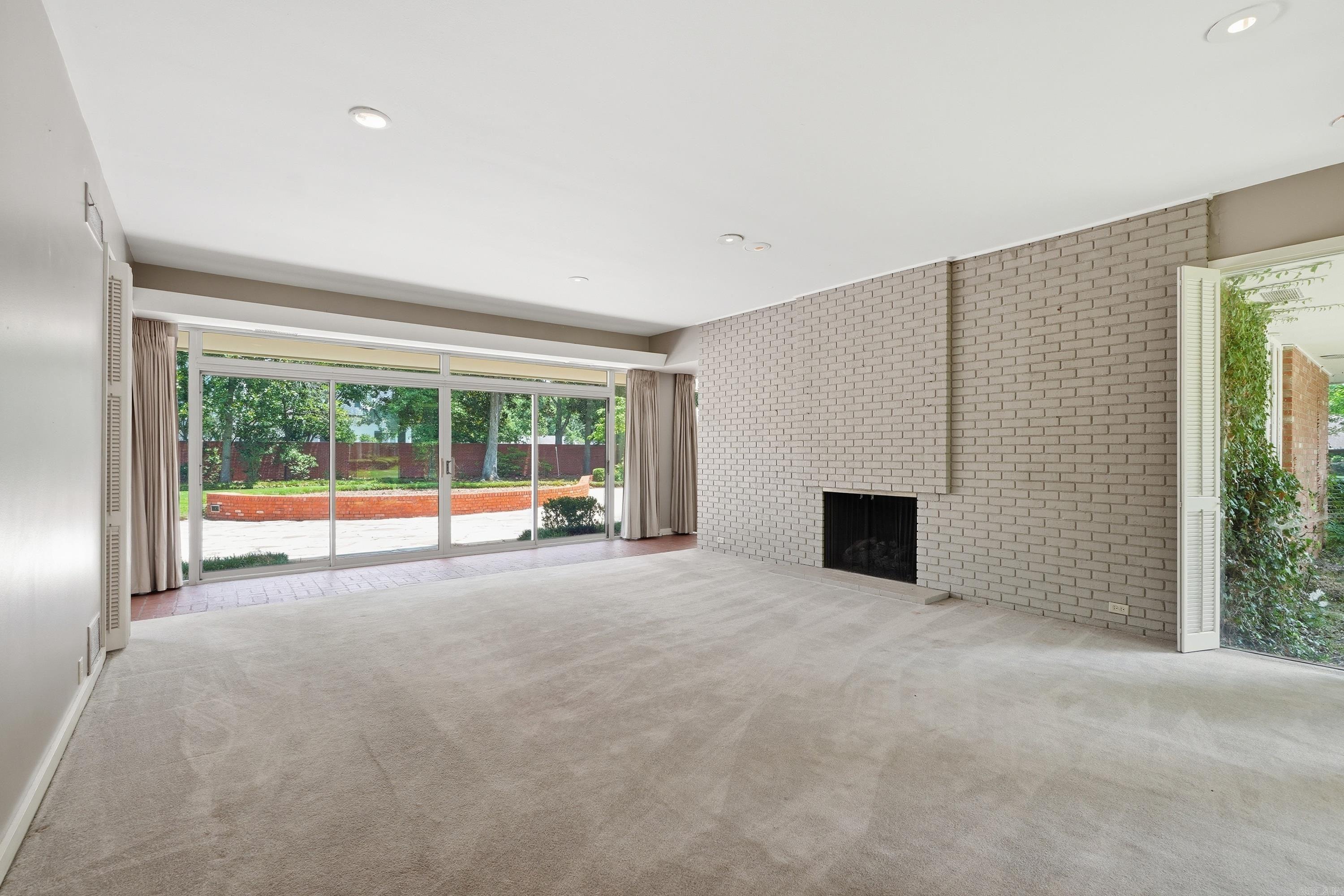 LONGMEADOW ADD - Residential