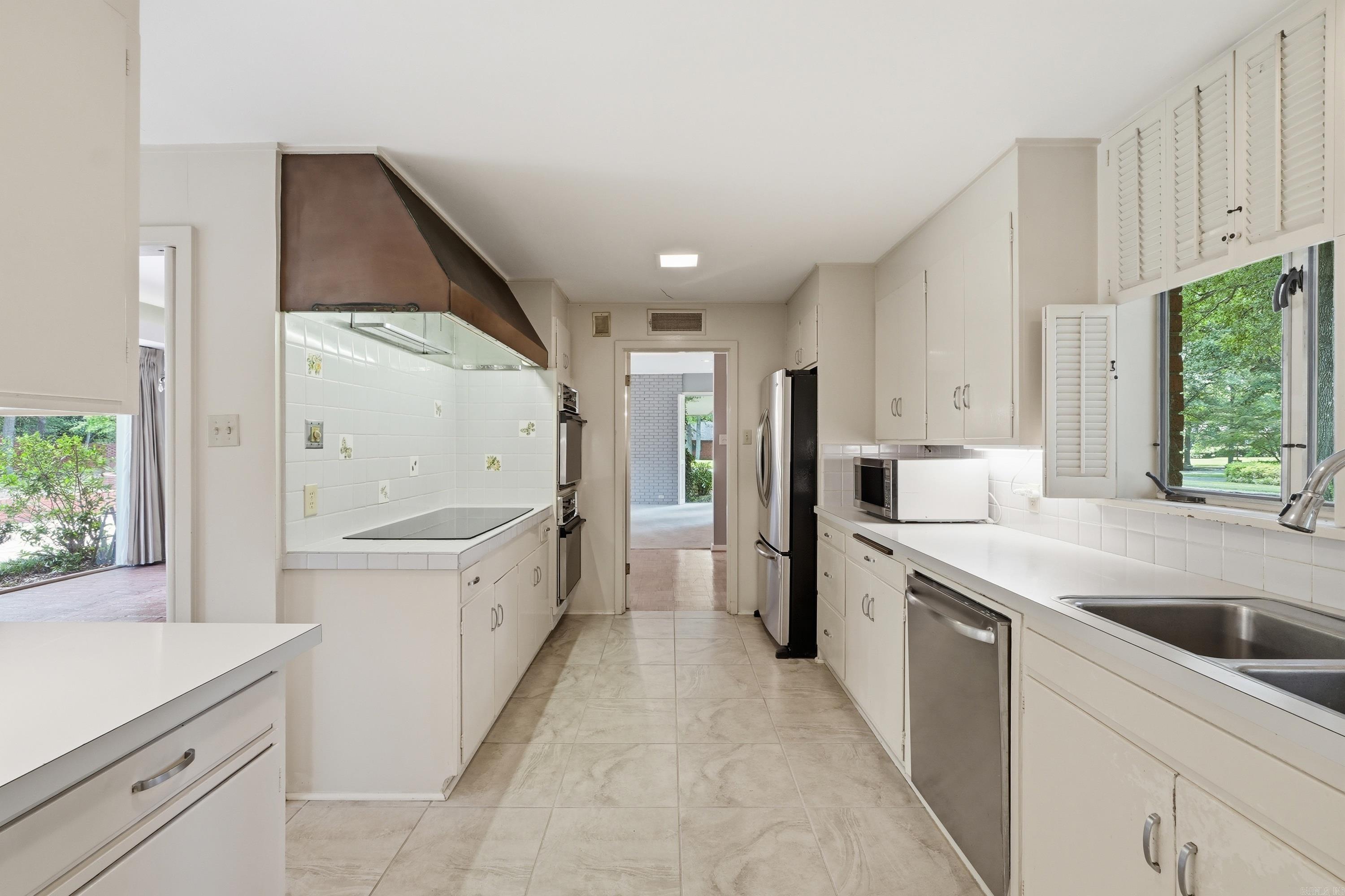 LONGMEADOW ADD - Residential