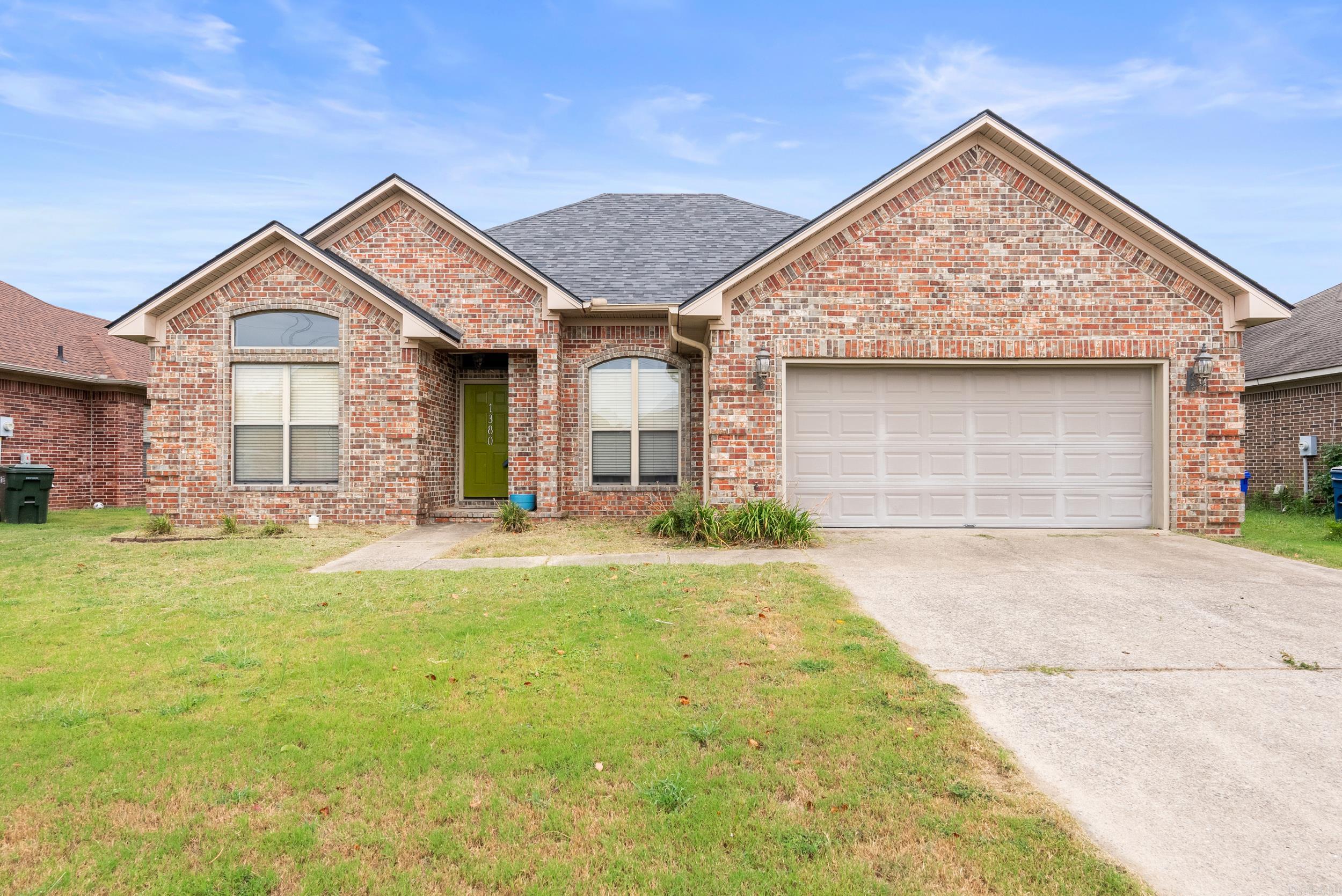 Club Creek - Residential