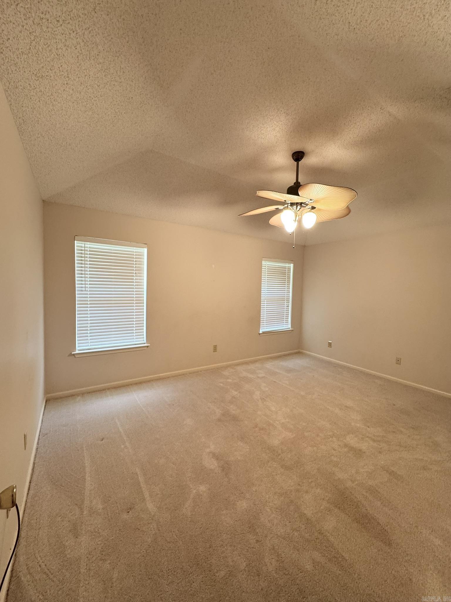 FOWLER RIDGE - Residential