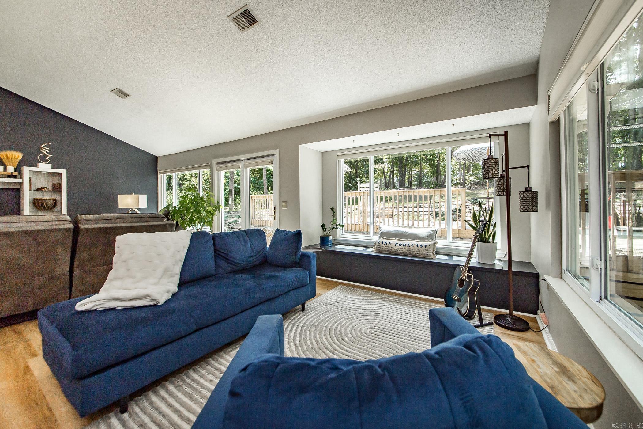 Mountain Ranch - Residential Lease