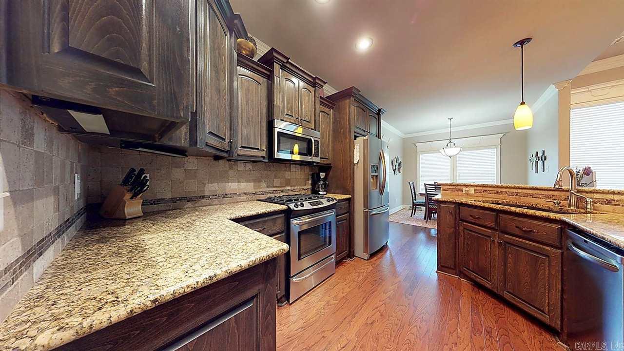 THE MAPLES - Residential