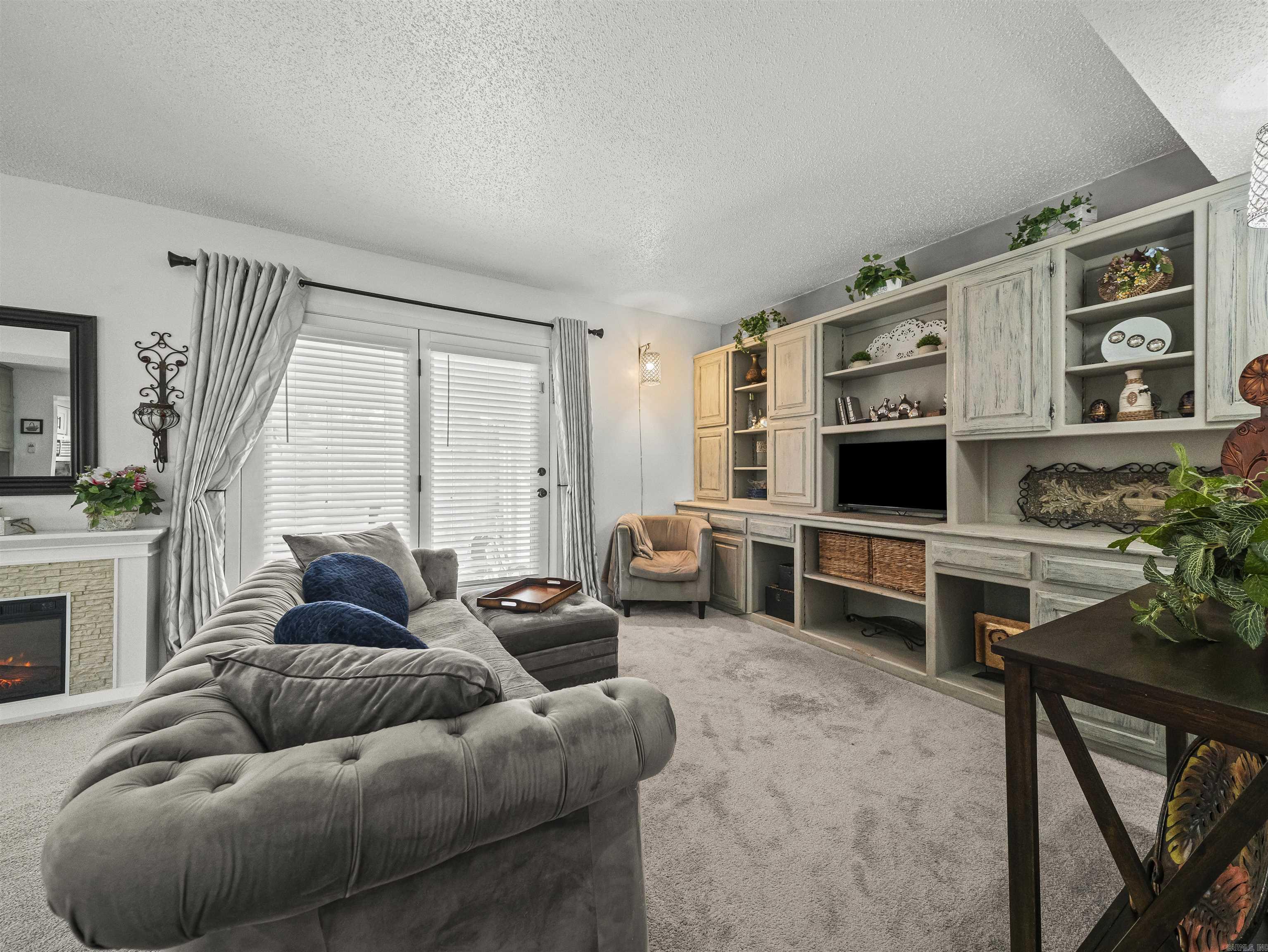 Desoto Courts Townhouse 1 - Residential