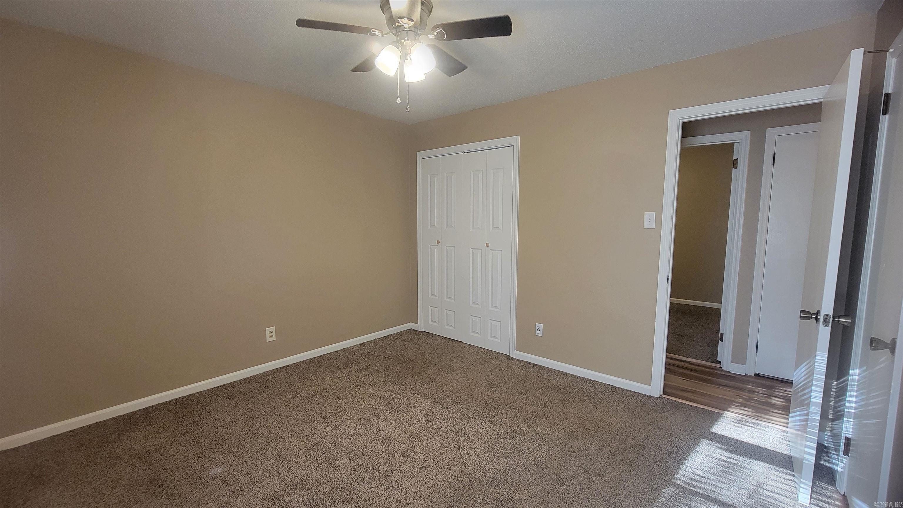Tiffany Manor - Residential Lease