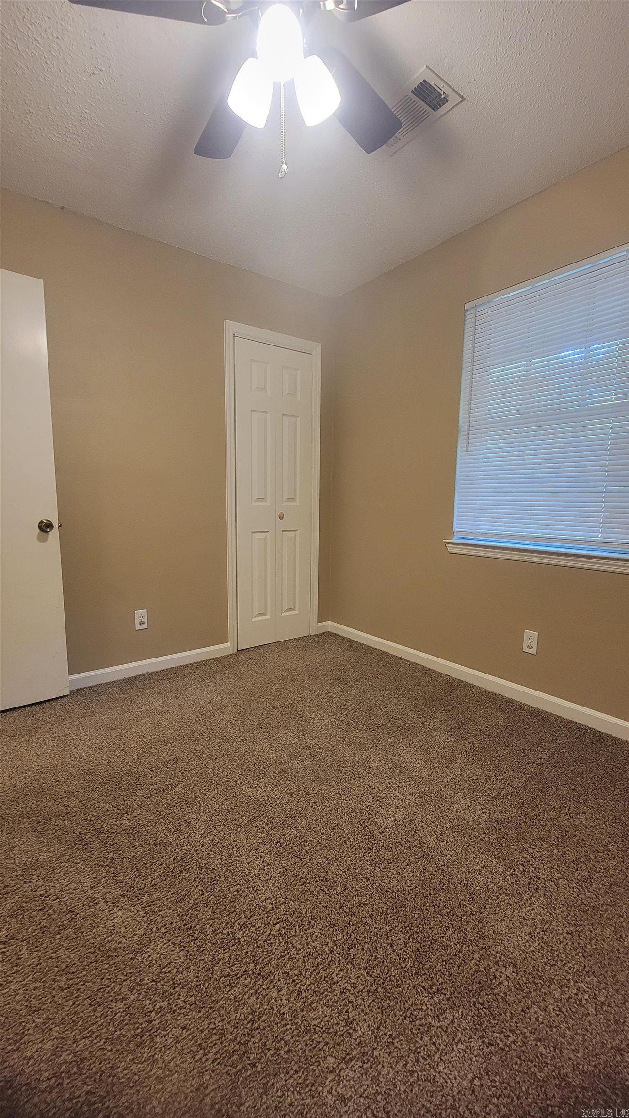 Tiffany Manor - Residential Lease