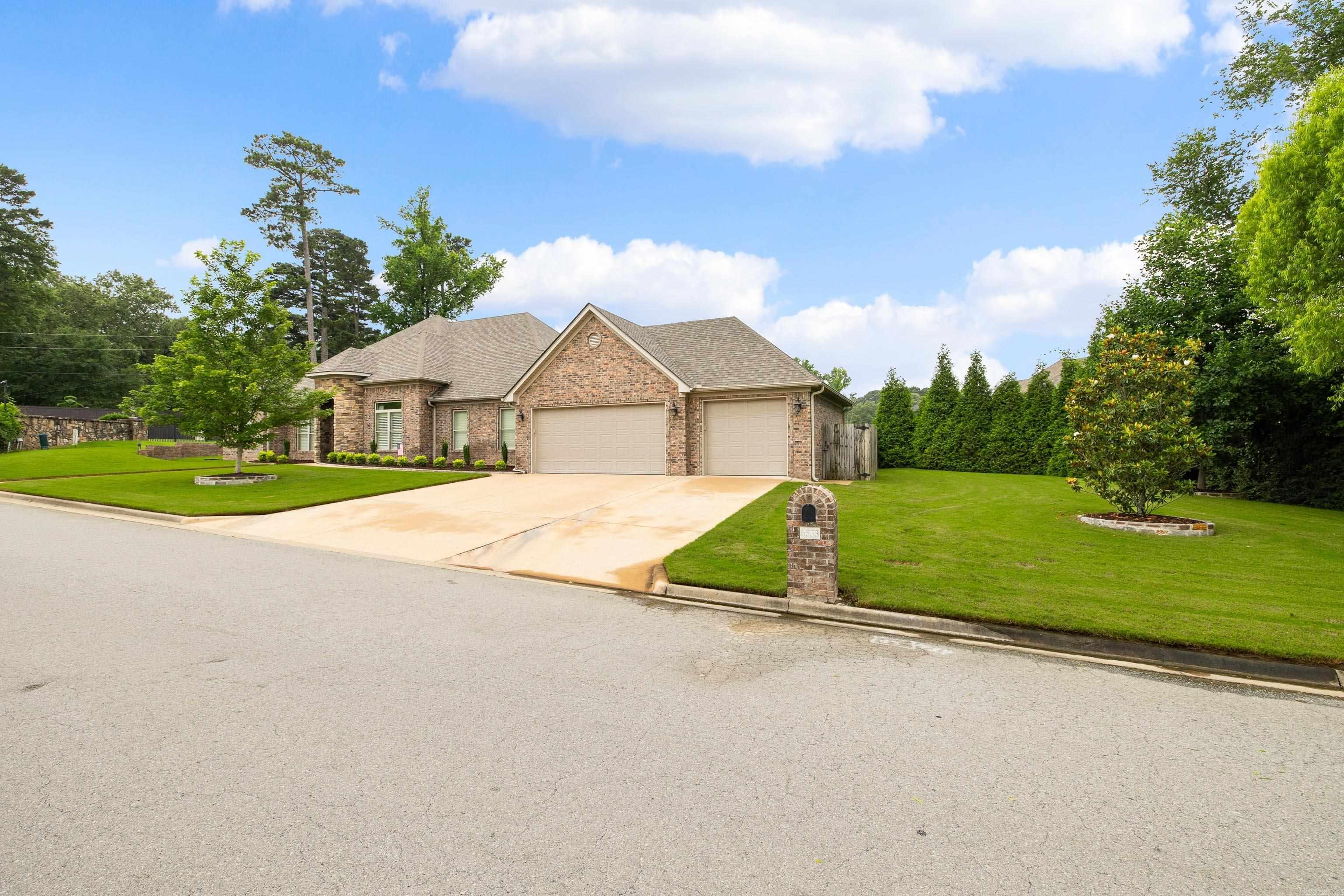 HURRICANE LAKE EST - Residential