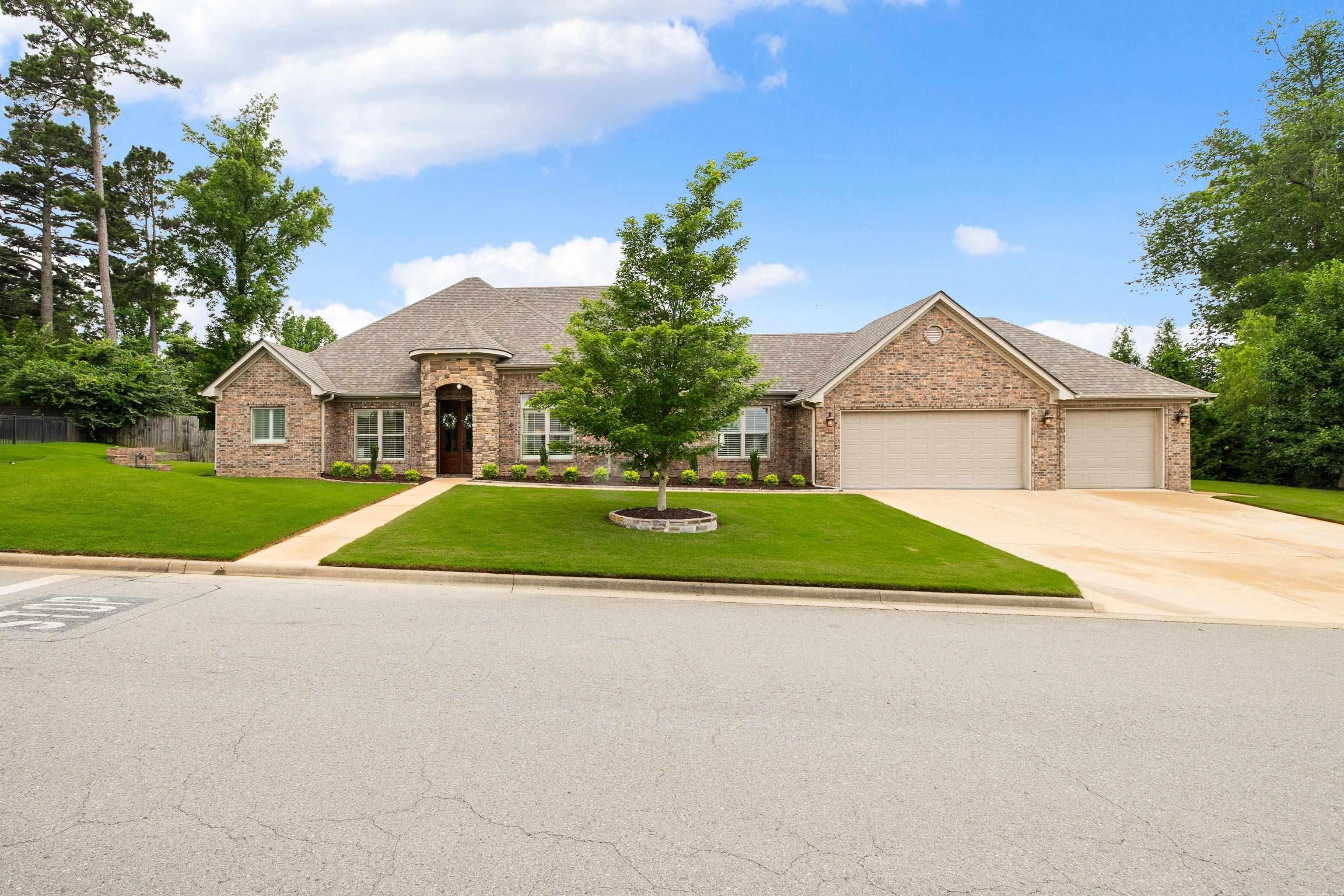 HURRICANE LAKE EST - Residential