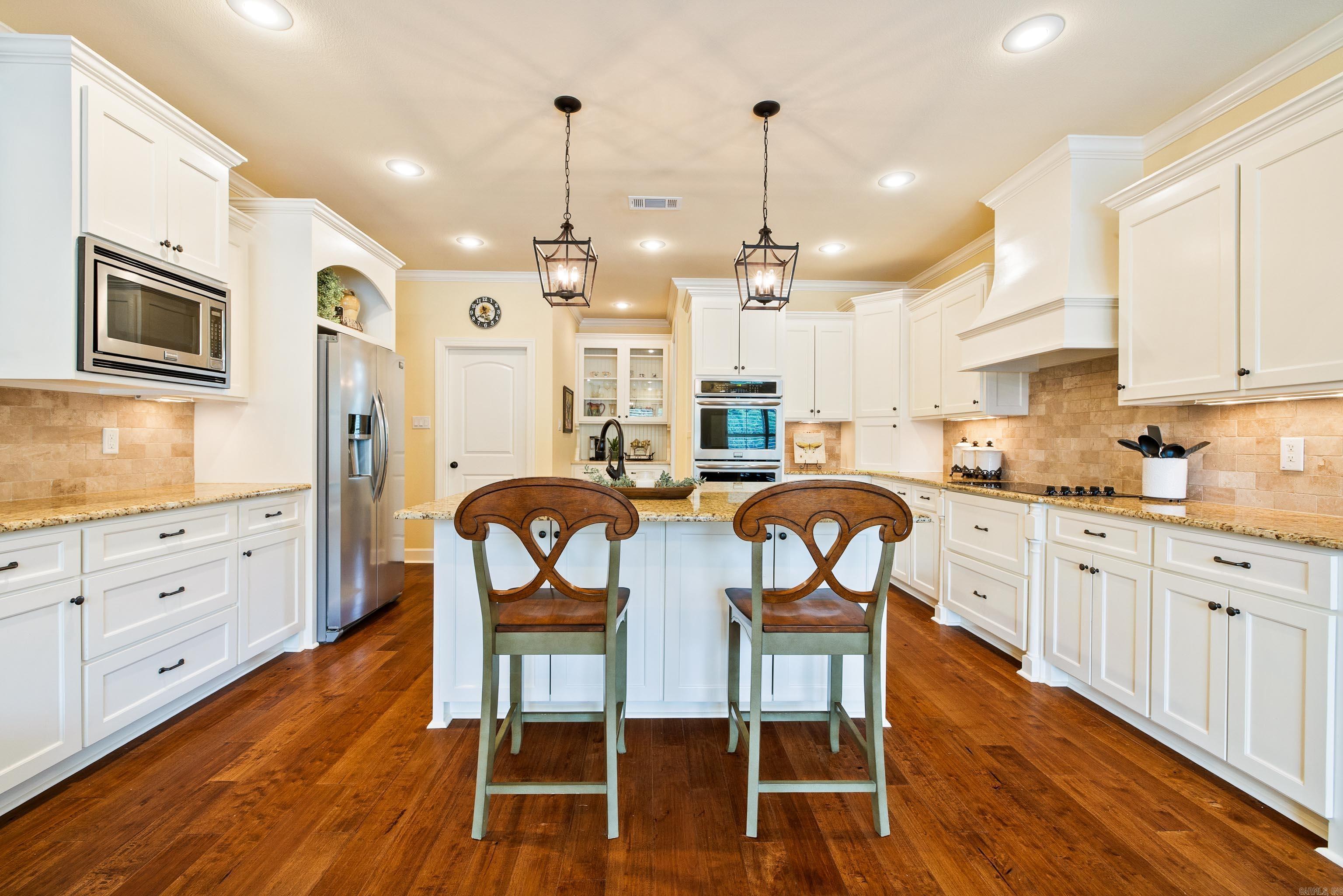 HURRICANE LAKE EST - Residential