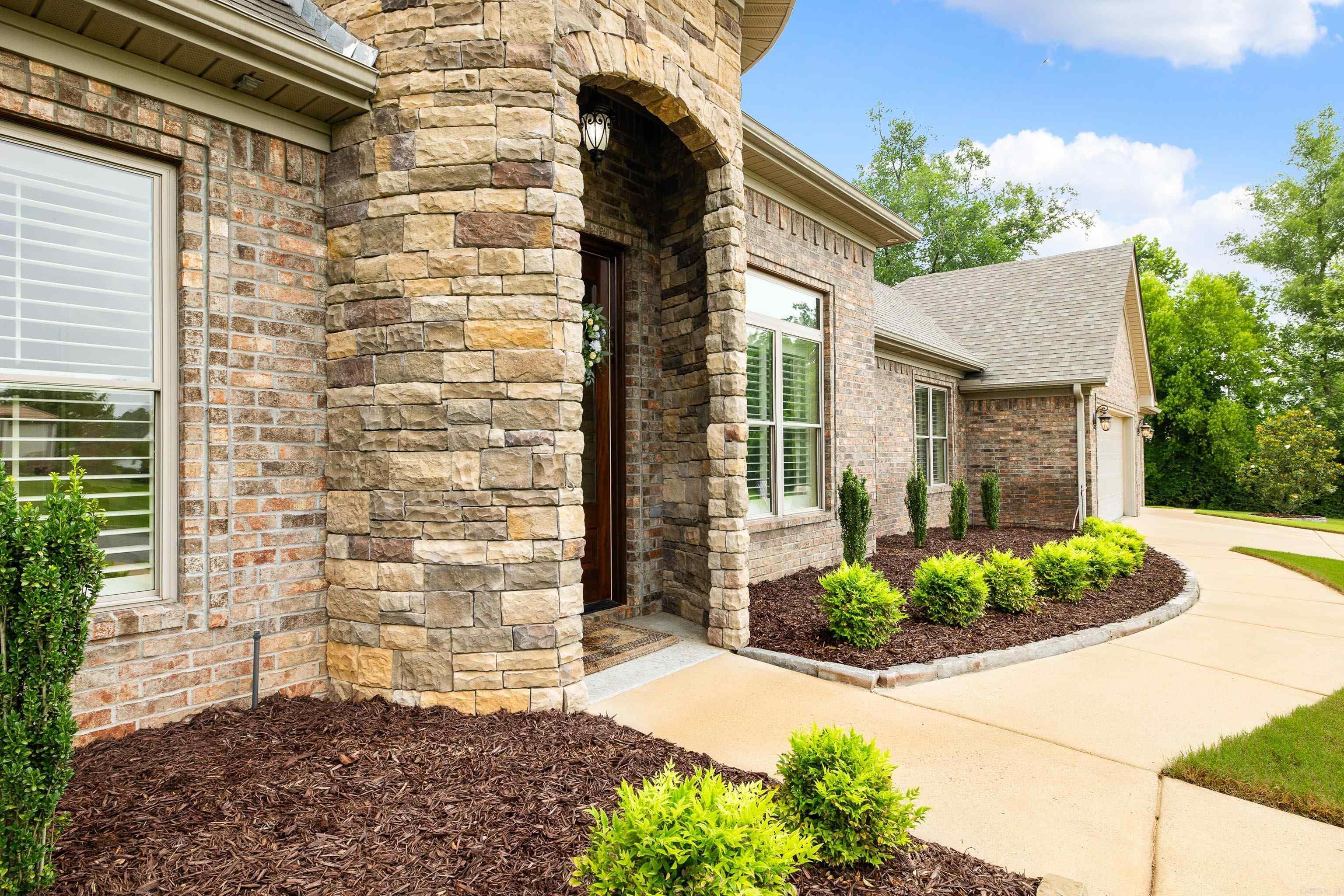 HURRICANE LAKE EST - Residential