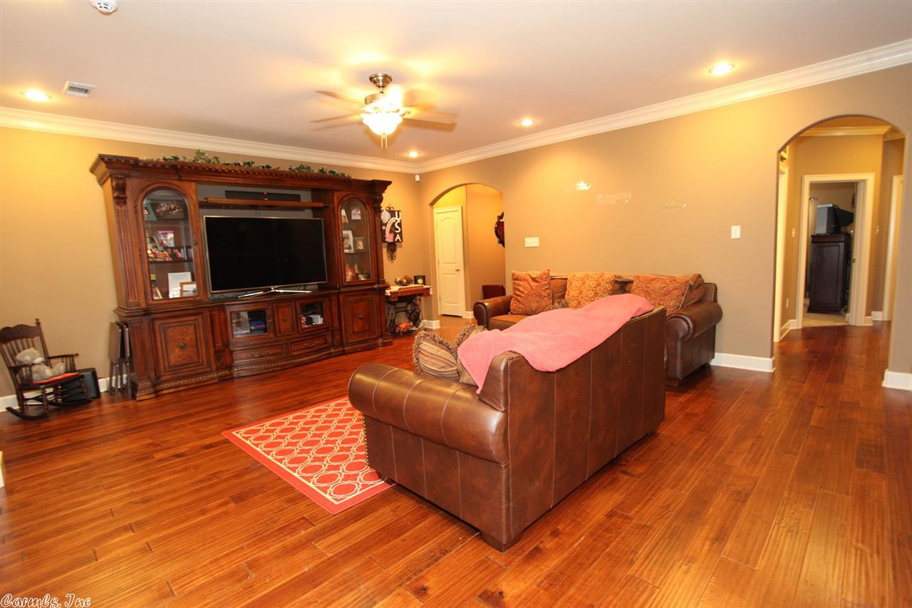 Chapel Creek - Residential