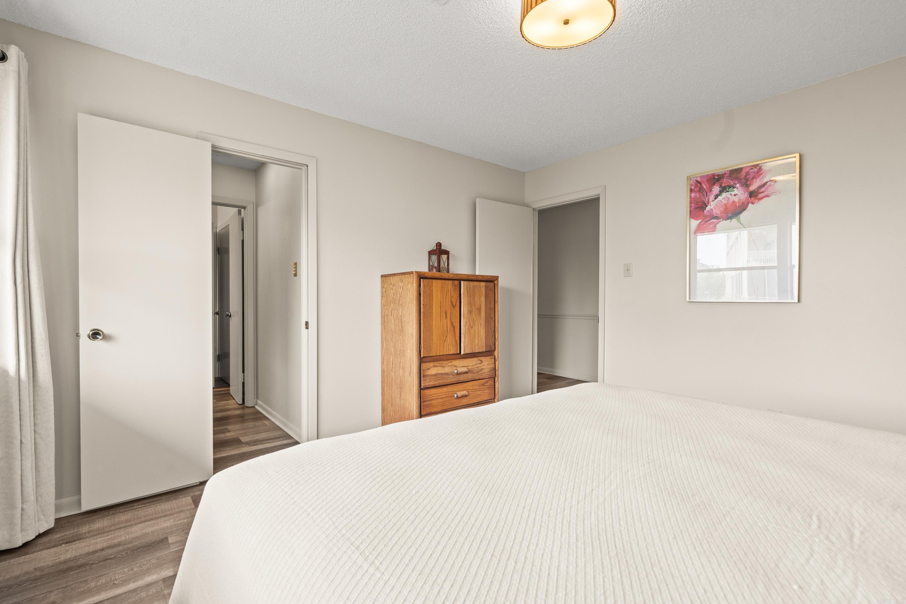 EMERALD ISLE HPR - Residential