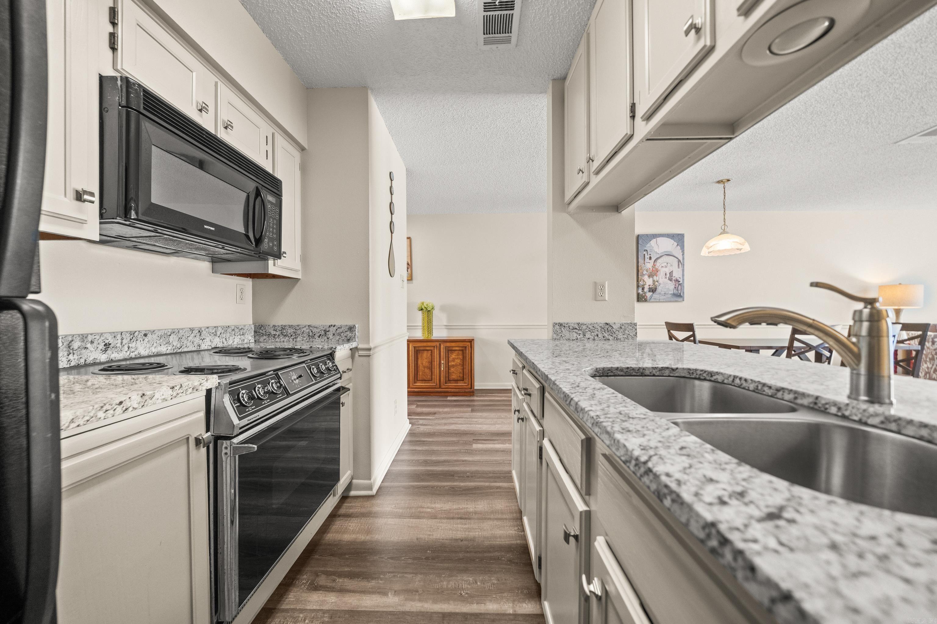 EMERALD ISLE HPR - Residential