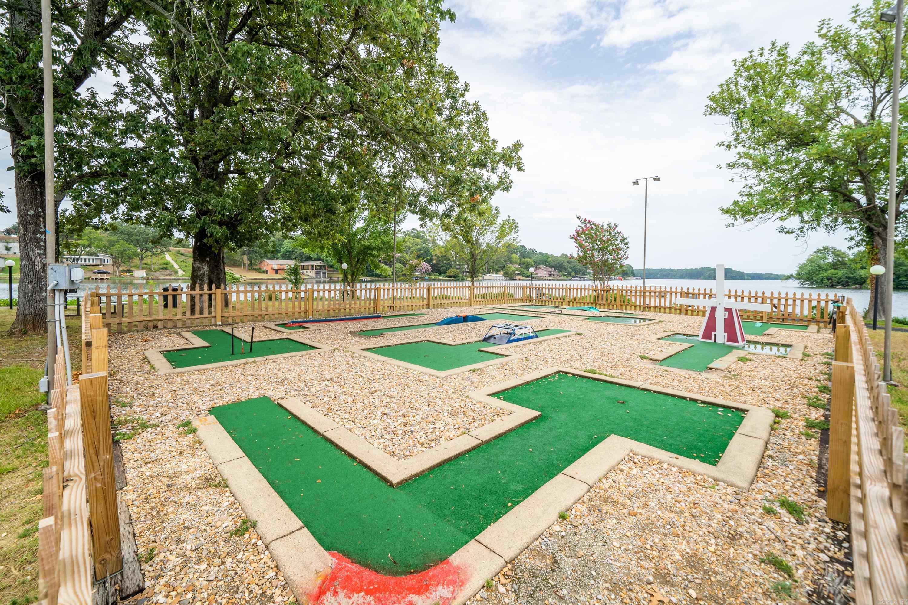 EMERALD ISLE HPR - Residential