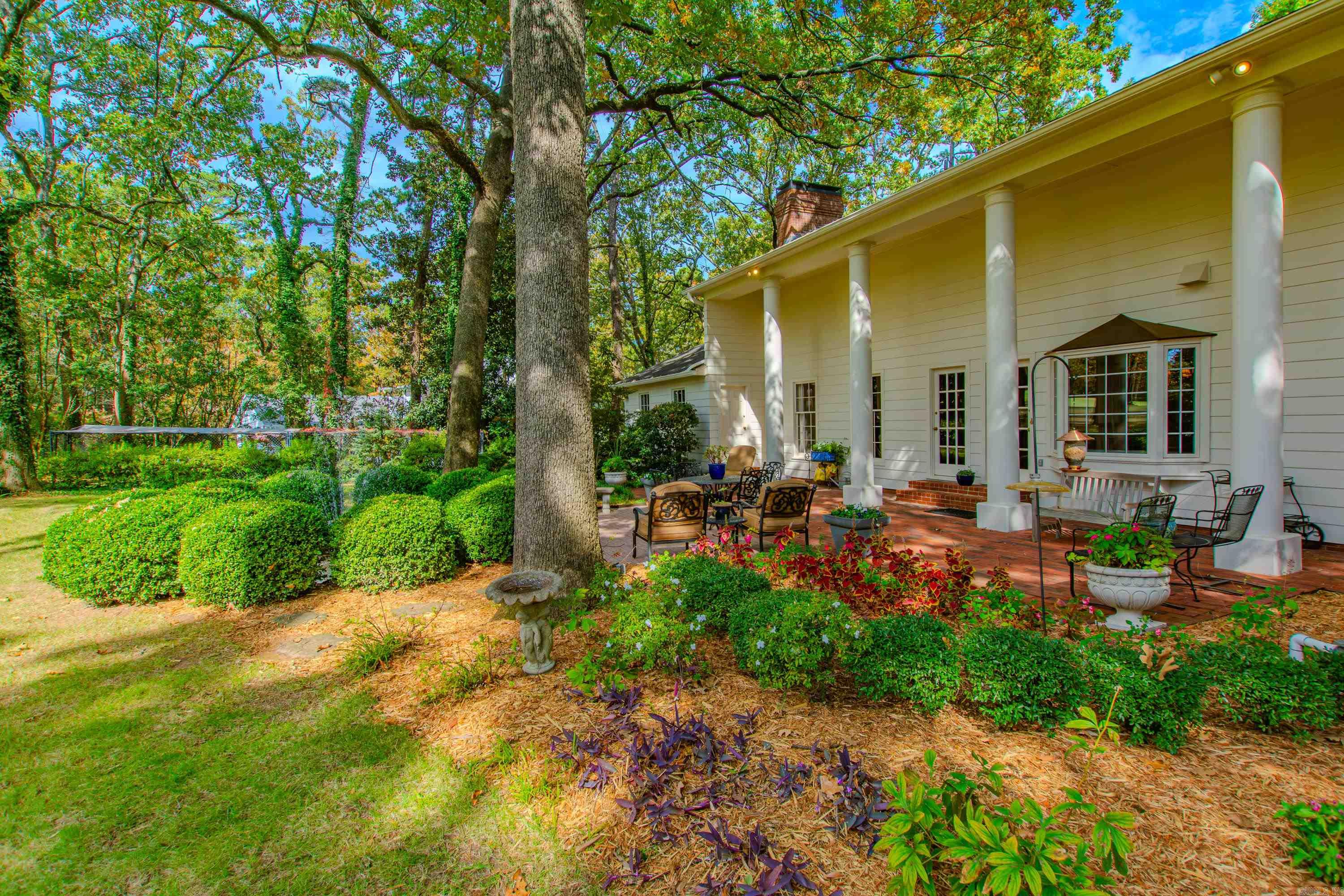 PLEASANT VALLEY - Residential