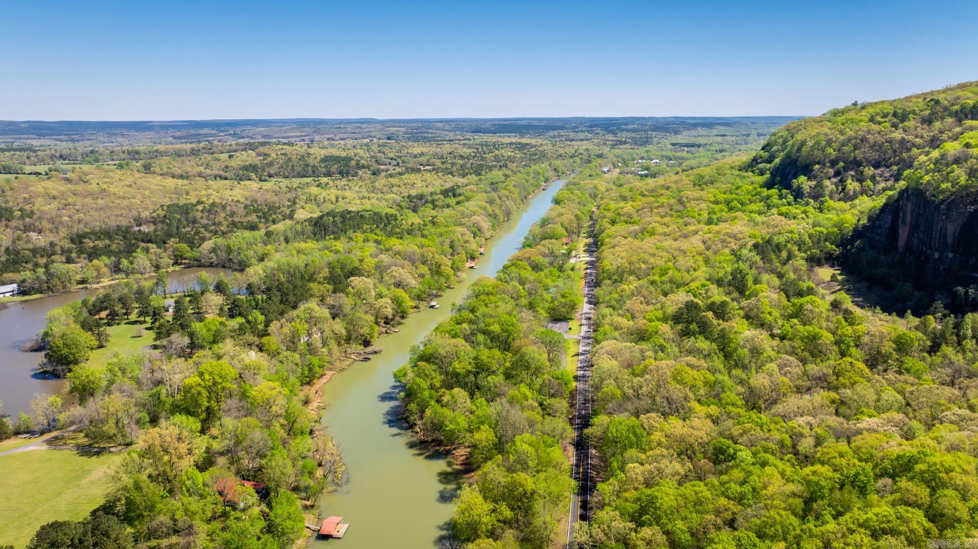 River Bluff - Land