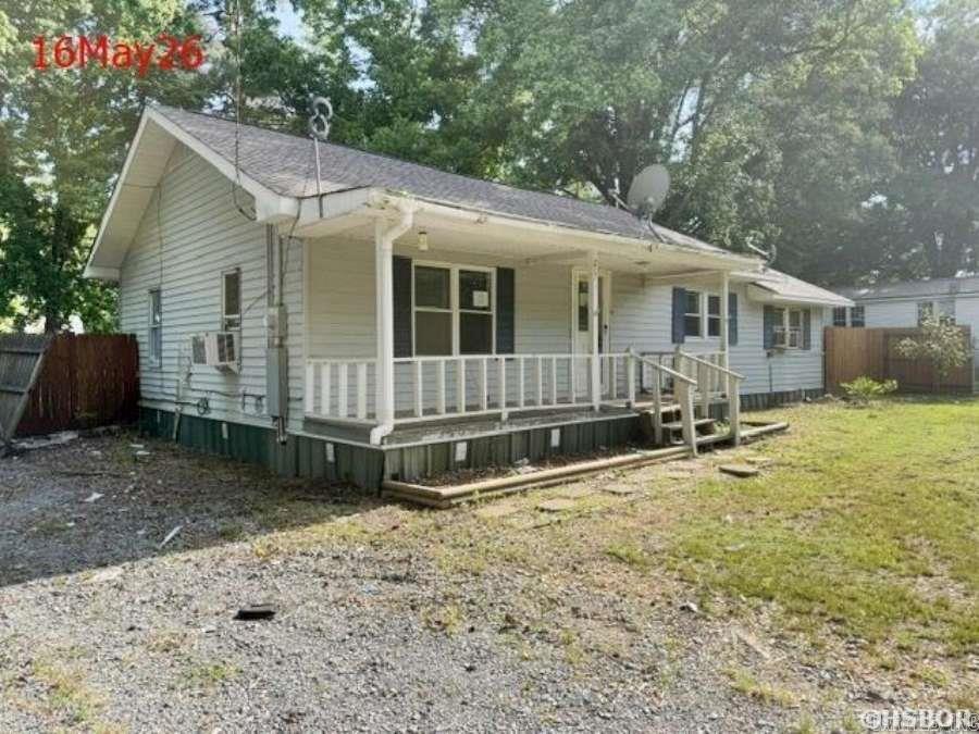 POYEN.. 3BR 2 bath $66,000! spacious yard especially in privacy fence backyard large cnough for garden, pool, deck, stg buildings, house add-ons! or covered parking!! there is covered front porch full width of house! house needs updating, paint & some repairs but well worth the $$$!! SELLER does NOT pay customary closing costs toincl title ins, termite, survey, H-warranty, repairs or any closing costs.. this property may qualify for Seller Financing (Vendee); go to vrmproperties.com; if property qualifies, only buyer may speak w/loan officer; if built prior to 1978, lead base paint potentially exists; recent lender pre-qual letter and earnest money required with all offers