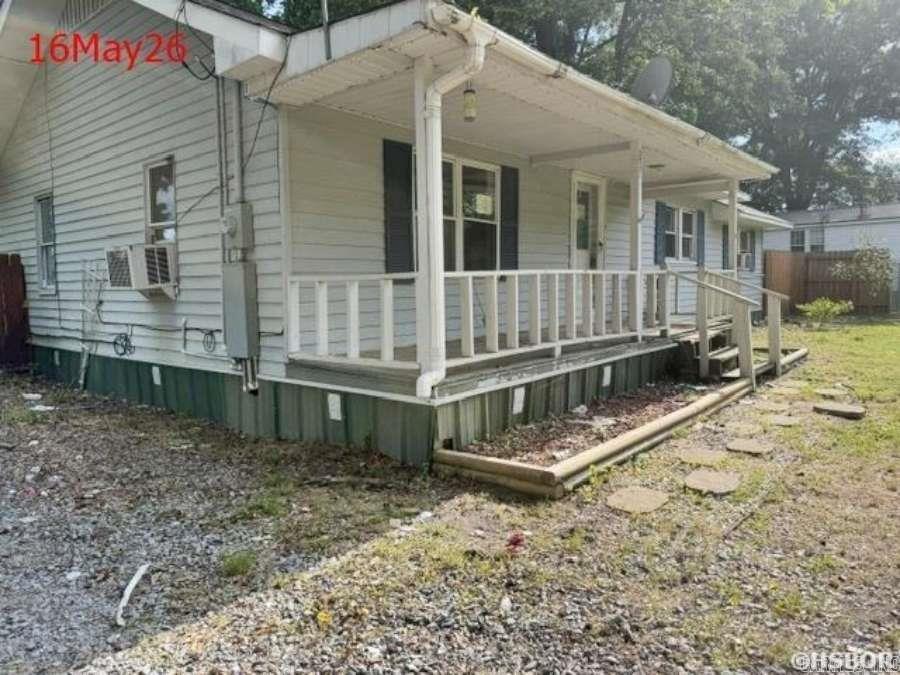 TOWN OF POYEN - Residential